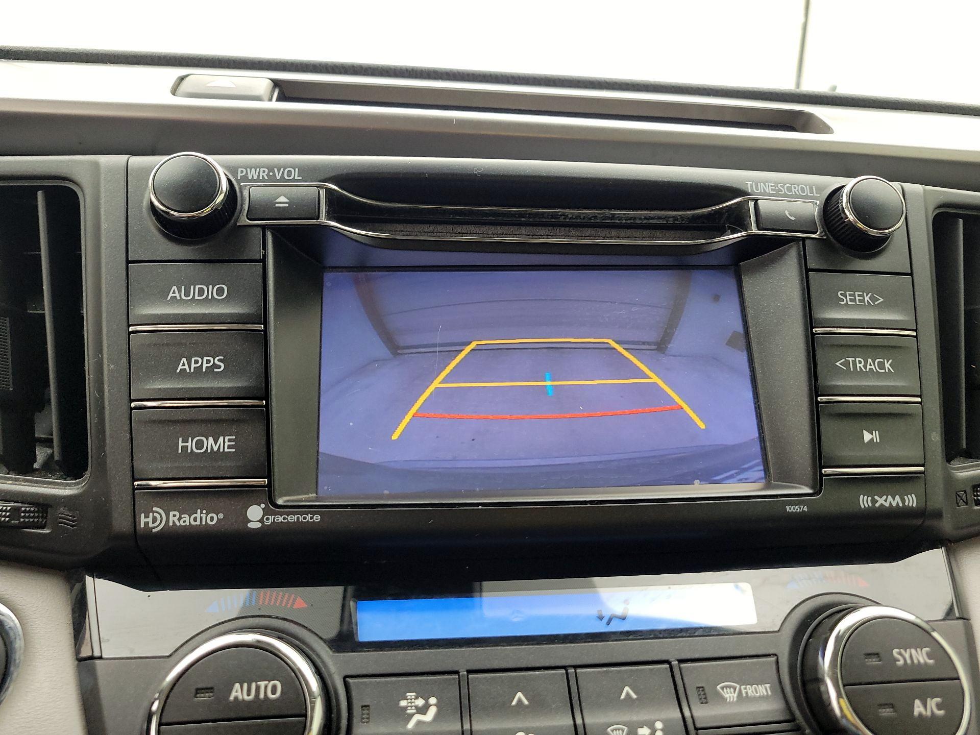 Thumbnail: 2018 Toyota RAV4 - 14