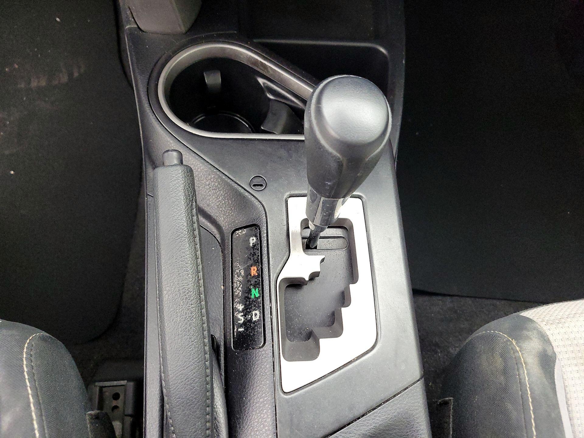 Thumbnail: 2018 Toyota RAV4 - 17