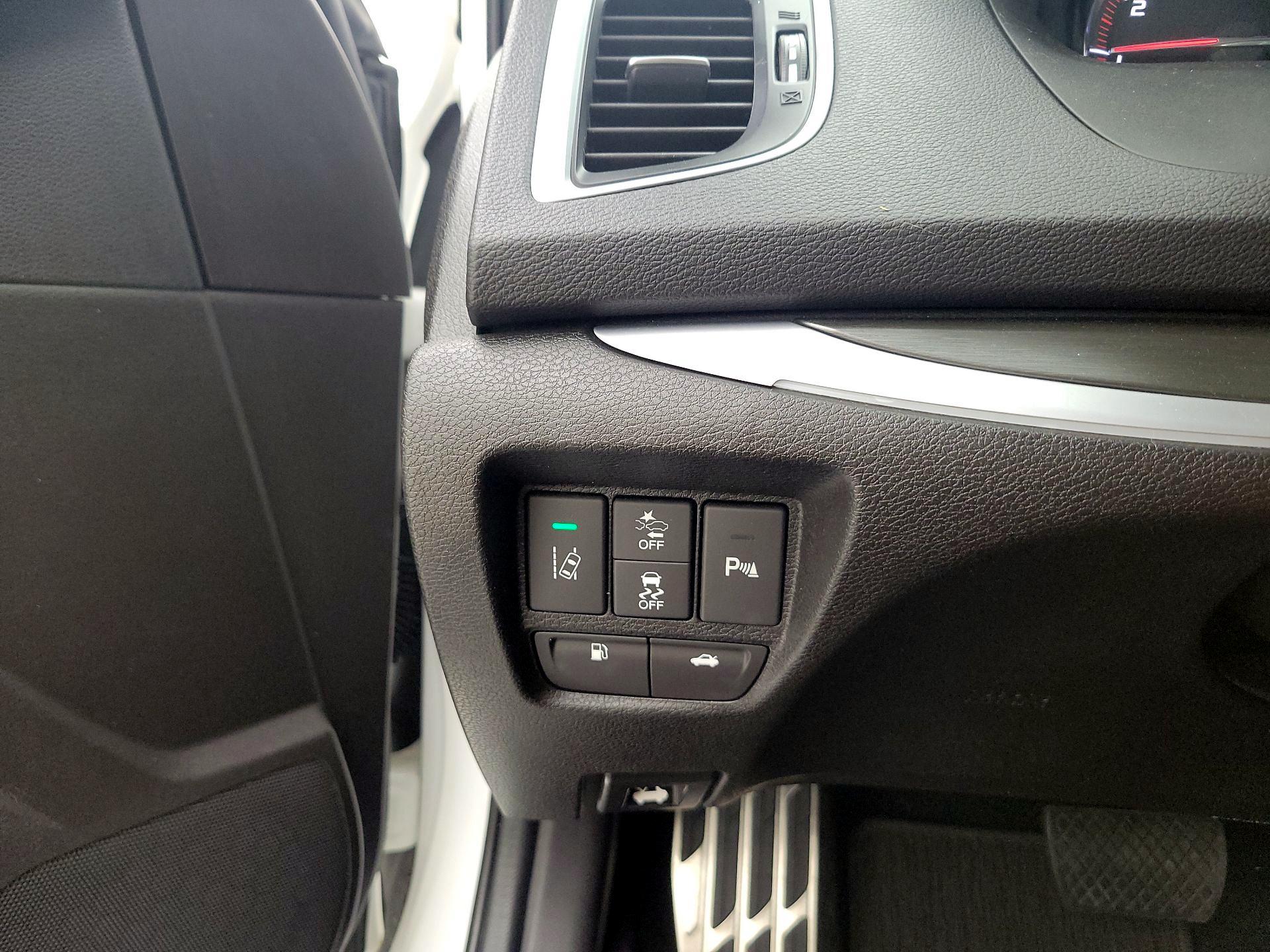 Thumbnail: 2018 Acura TLX - 11