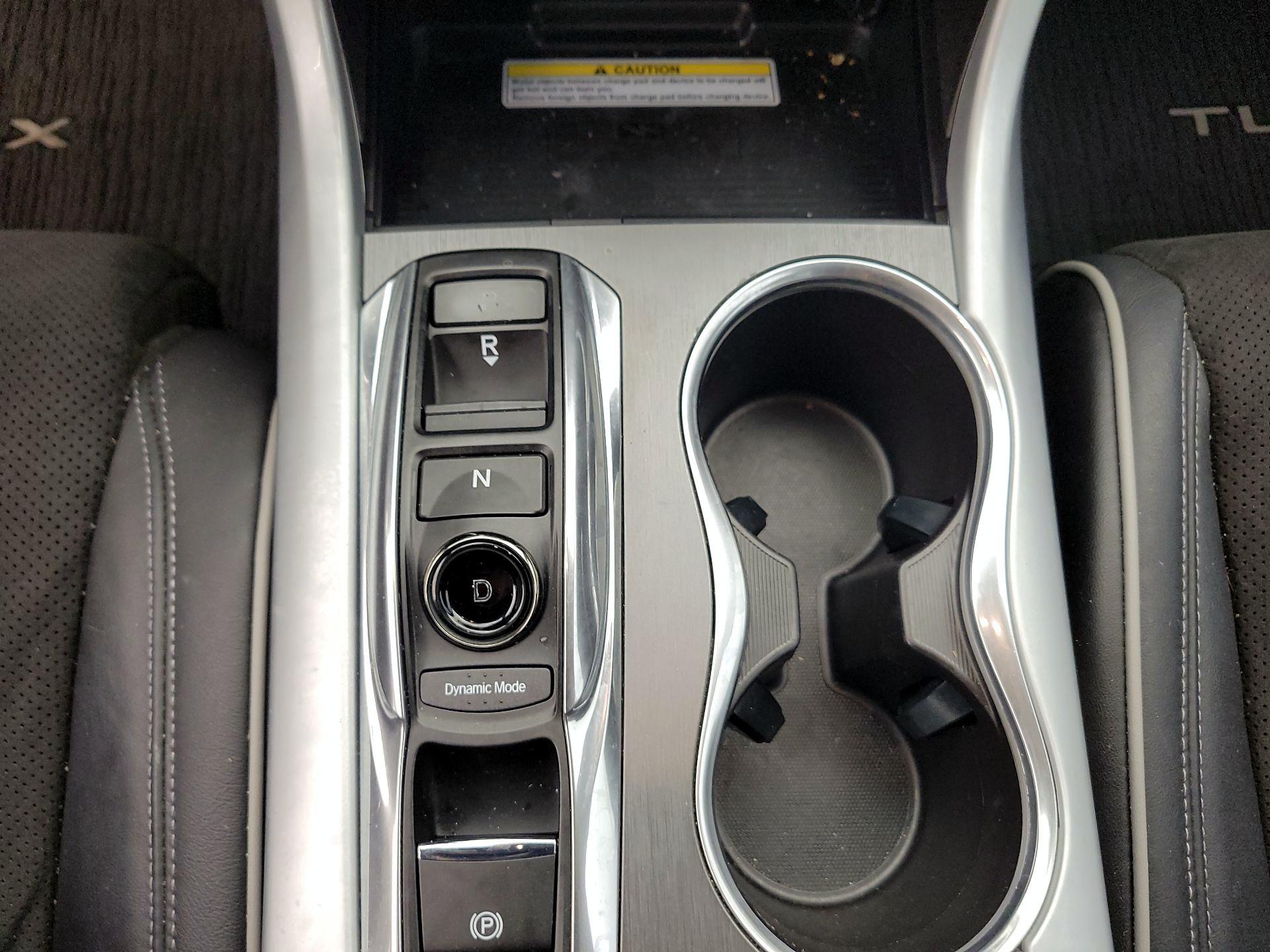 Thumbnail: 2018 Acura TLX - 16