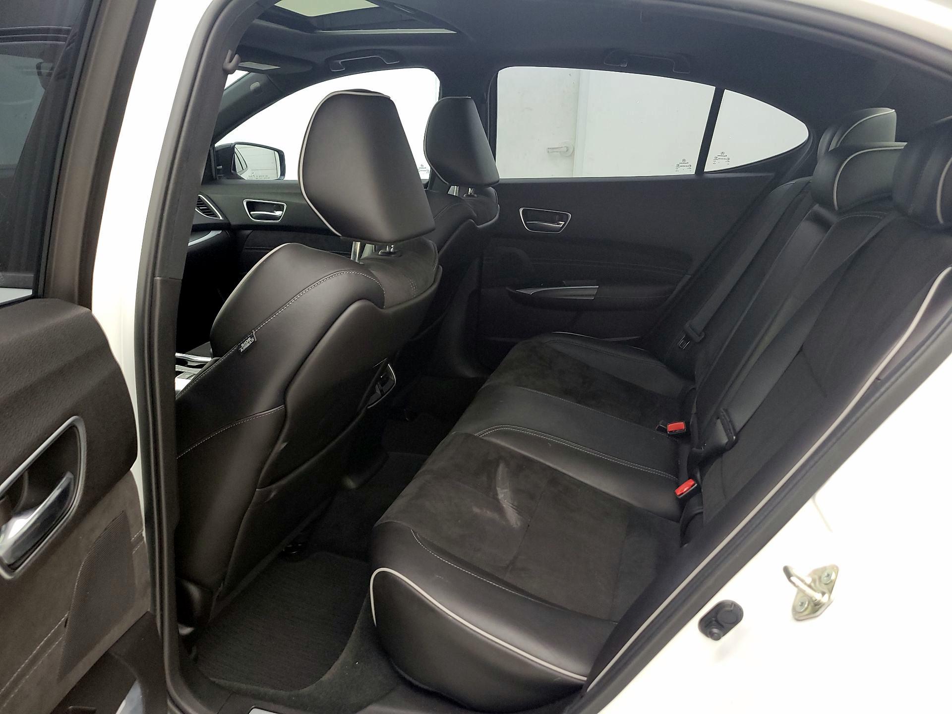 Thumbnail: 2018 Acura TLX - 18