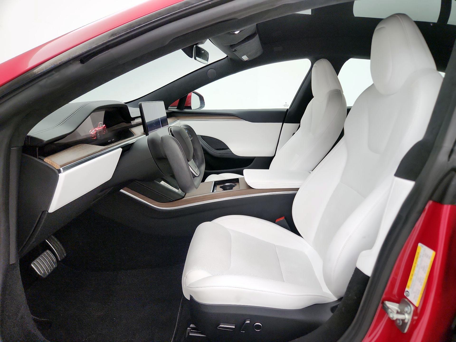 Thumbnail: 2023 Tesla Model S - 11