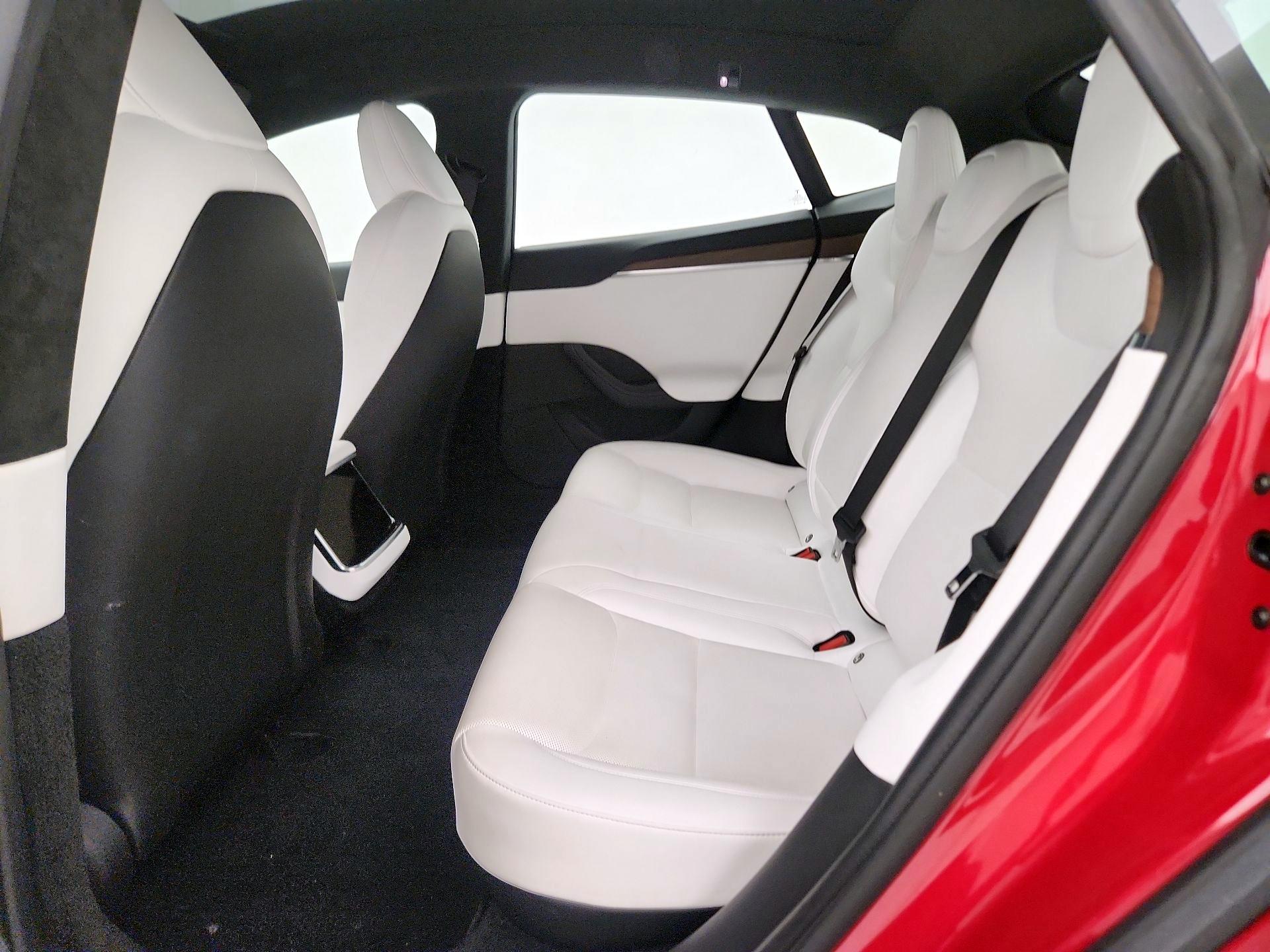 Thumbnail: 2023 Tesla Model S - 20