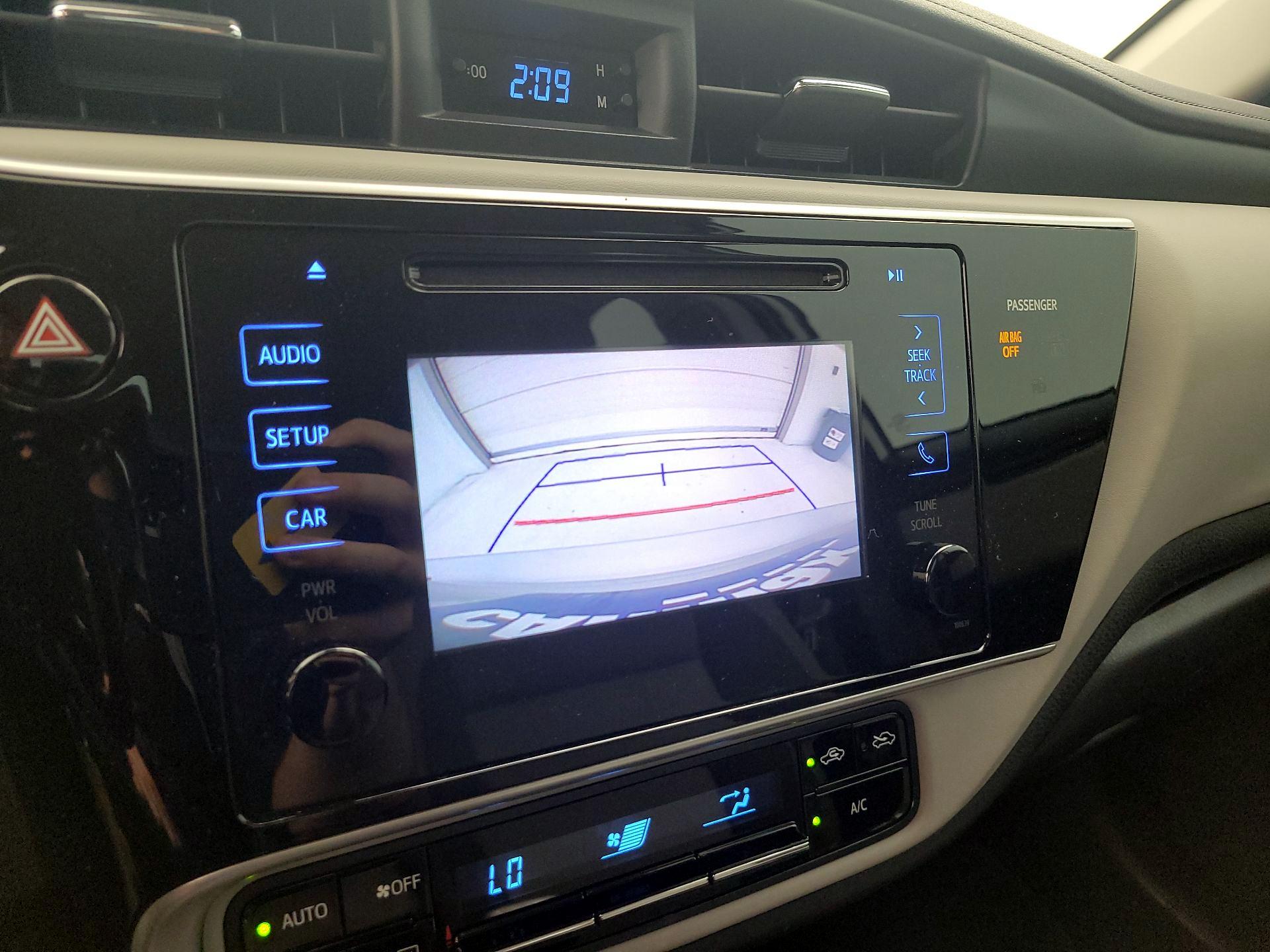 Thumbnail: 2017 Toyota Corolla - 14