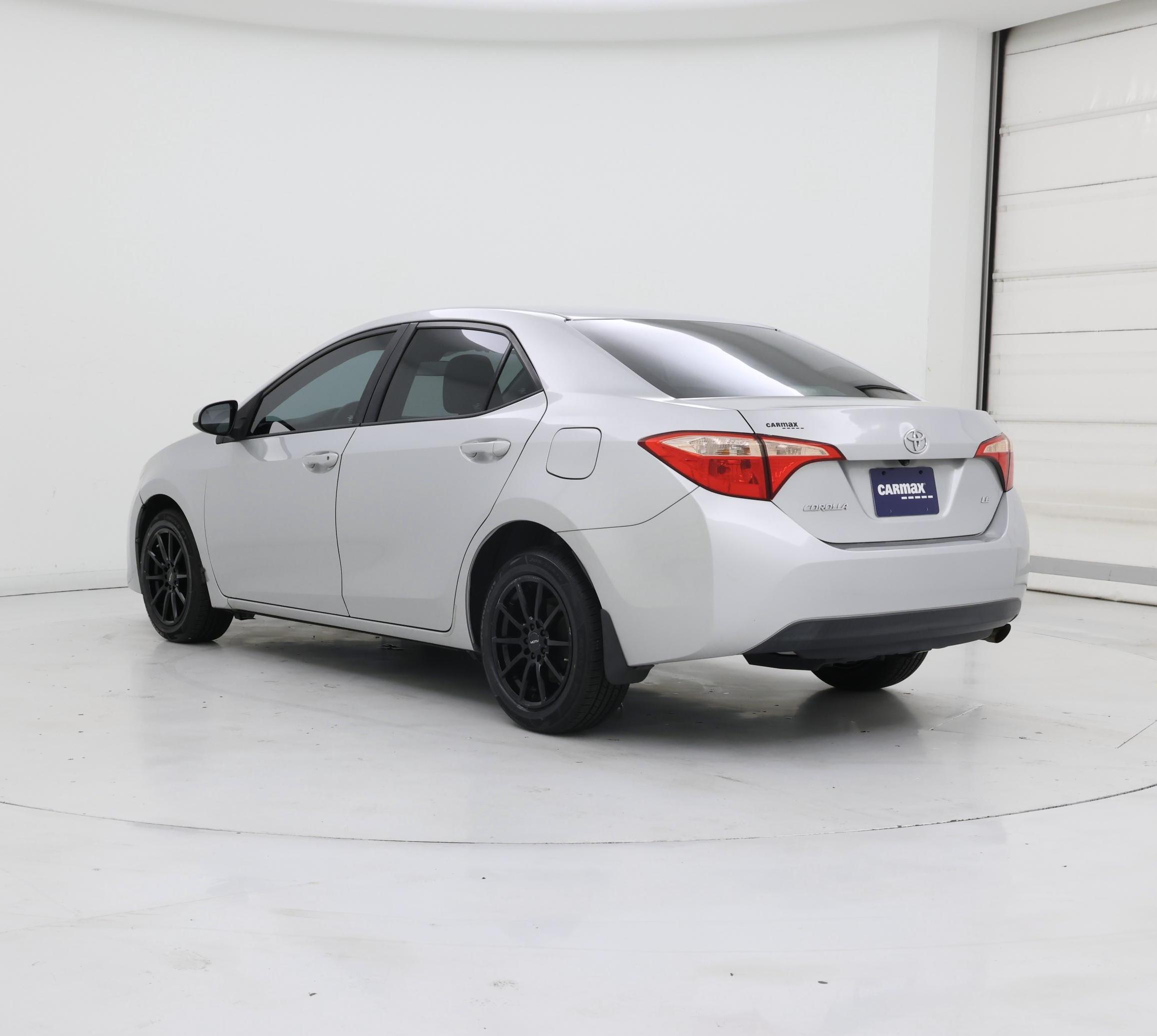 Thumbnail: 2017 Toyota Corolla - 2