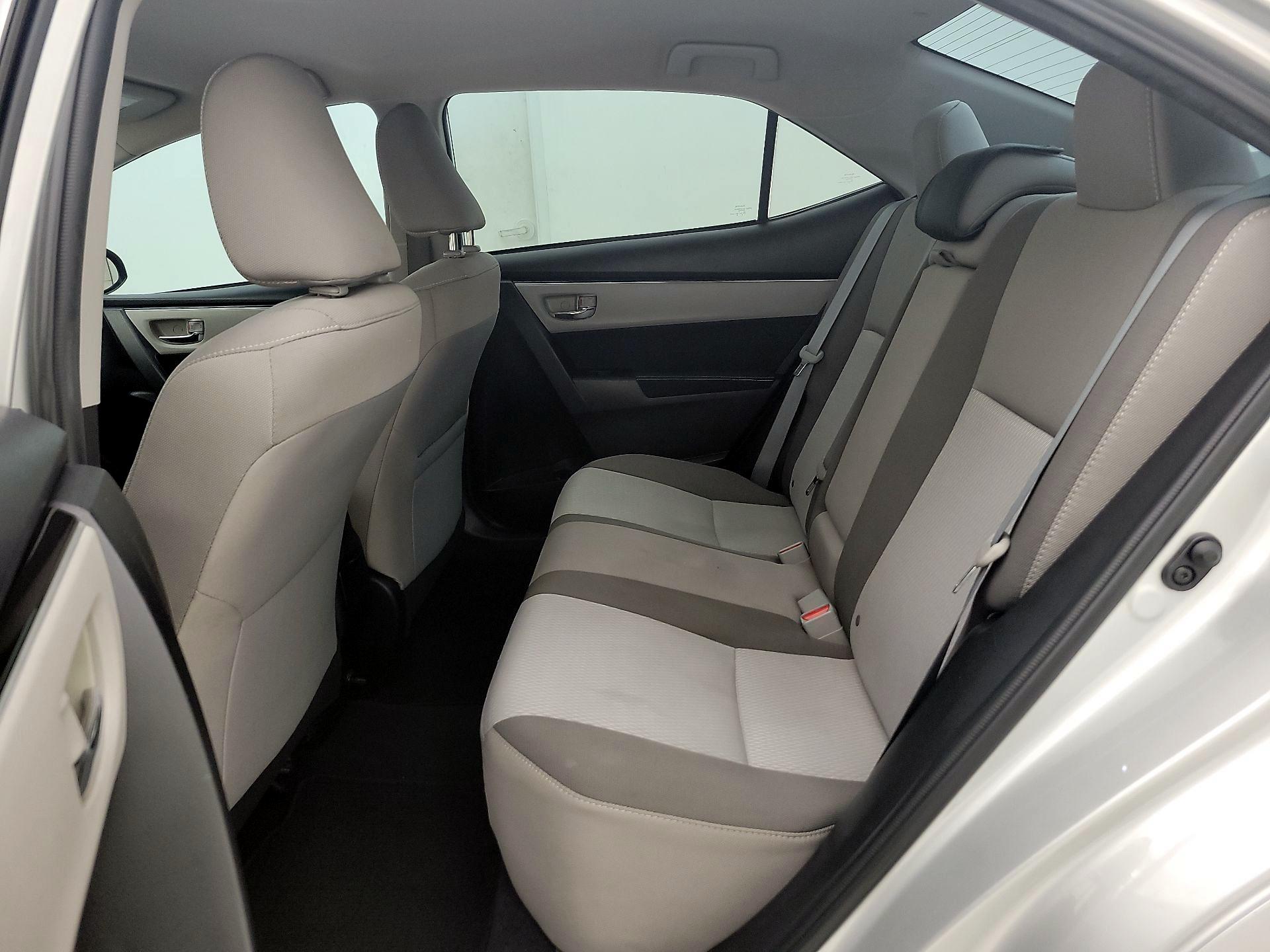 Thumbnail: 2017 Toyota Corolla - 19