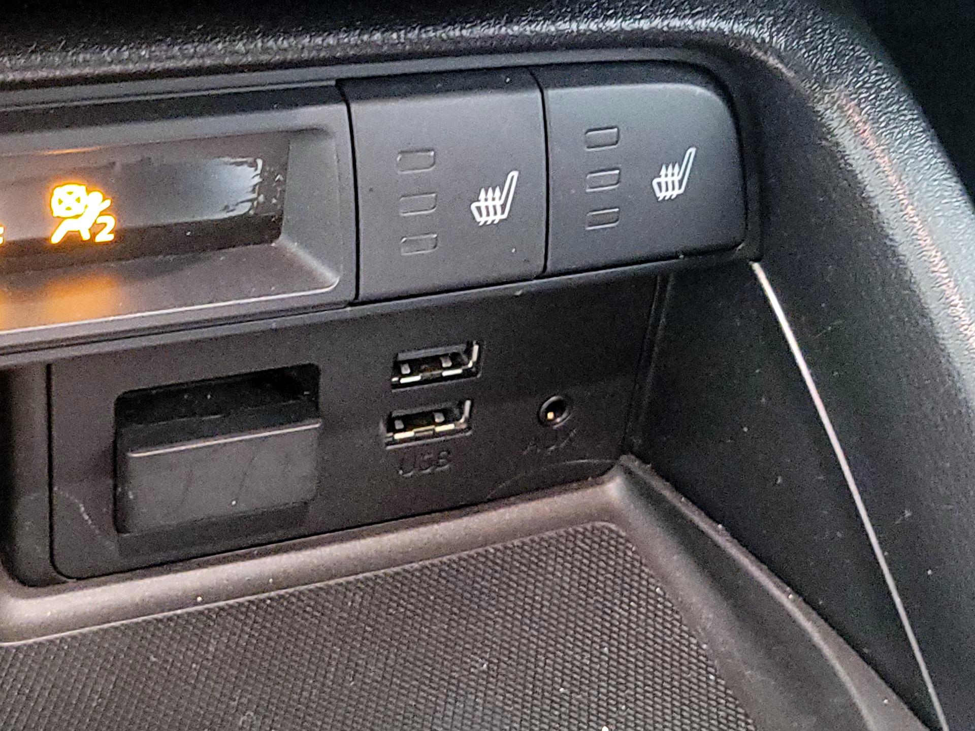 Thumbnail: 2018 Mazda MX-5 Miata - 17