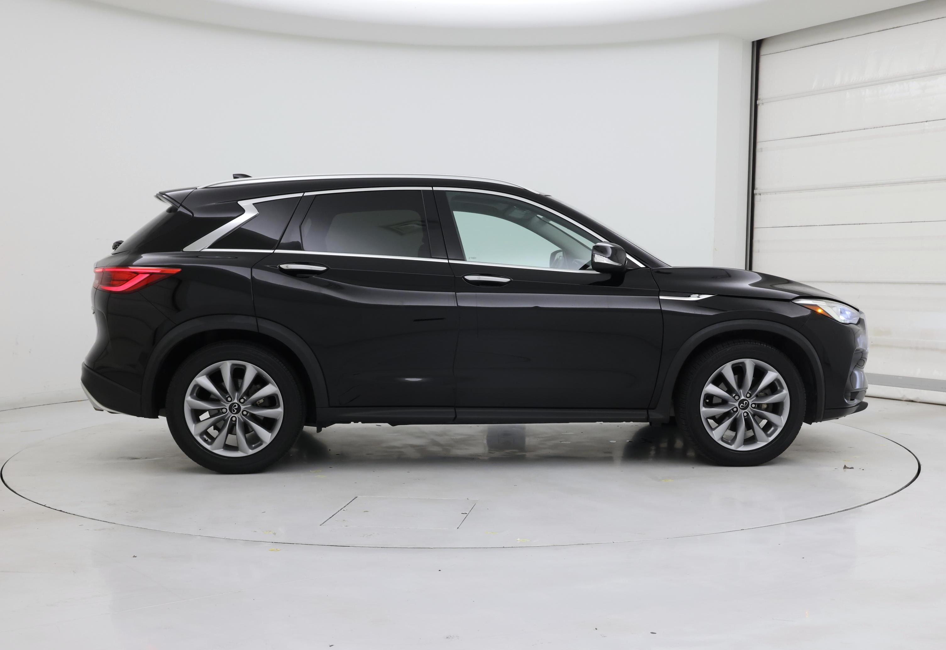 Thumbnail: 2020 INFINITI QX50 - 7