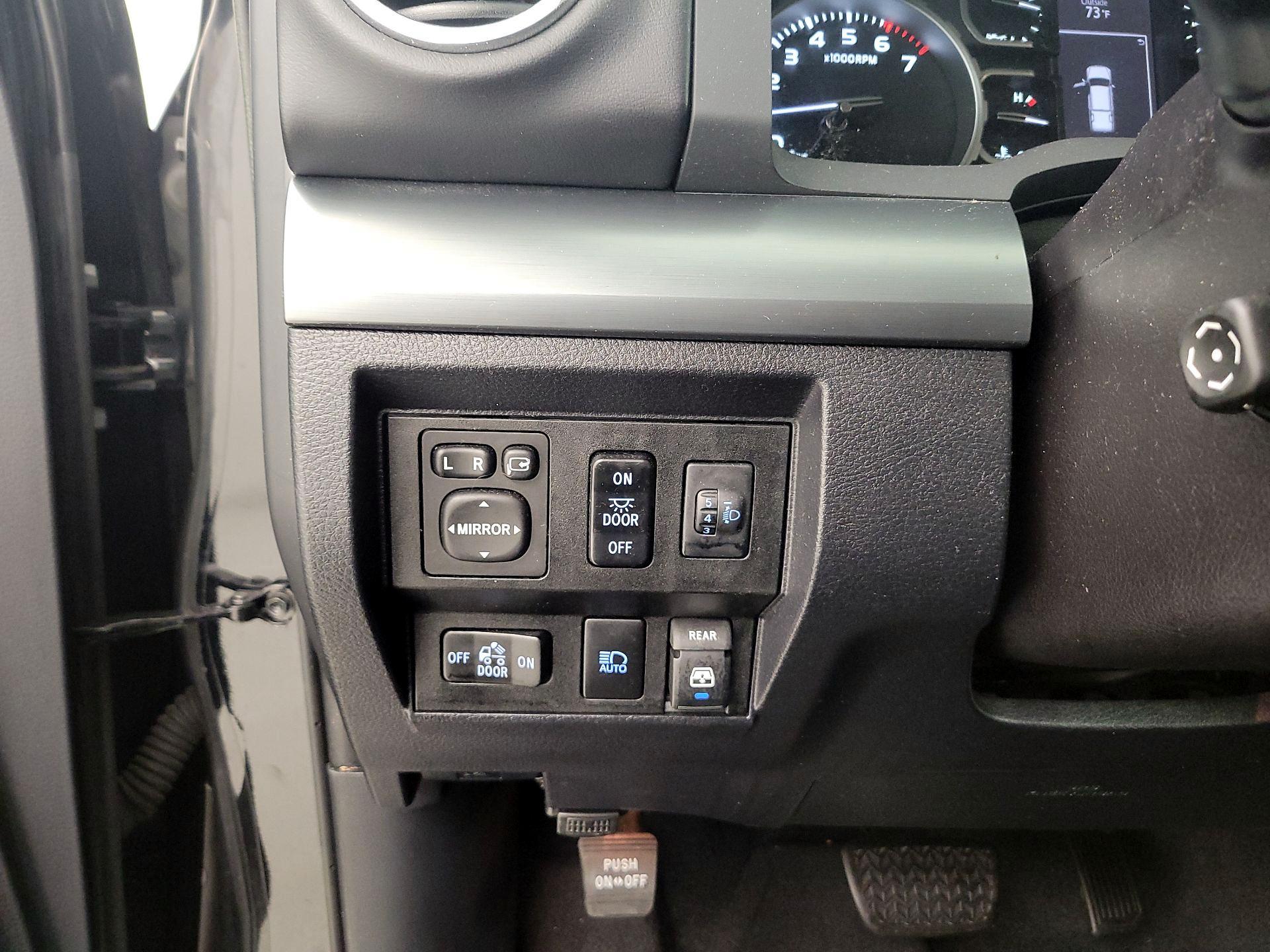 Thumbnail: 2018 Toyota Tundra - 13