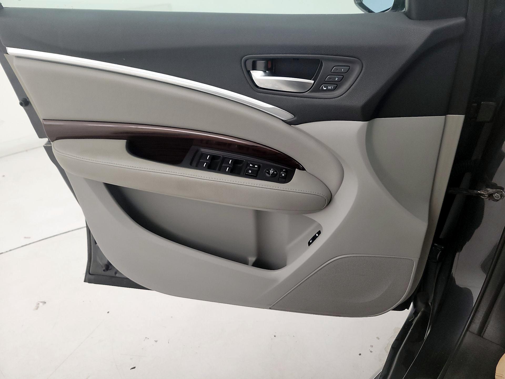 Thumbnail: 2014 Acura MDX - 12