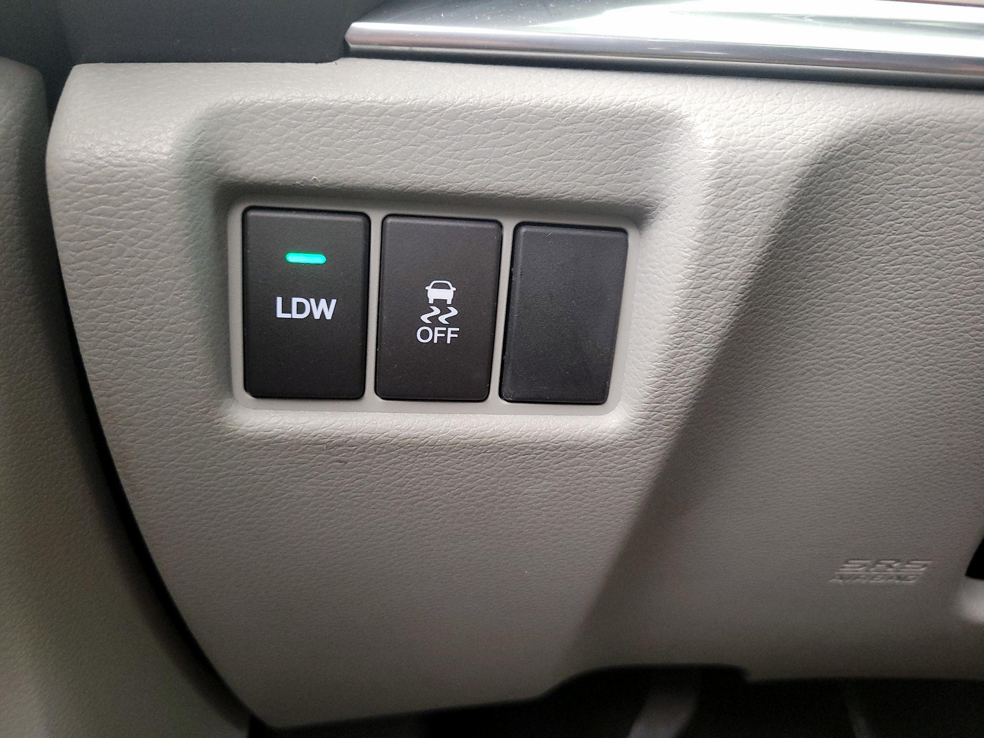 Thumbnail: 2014 Acura MDX - 13