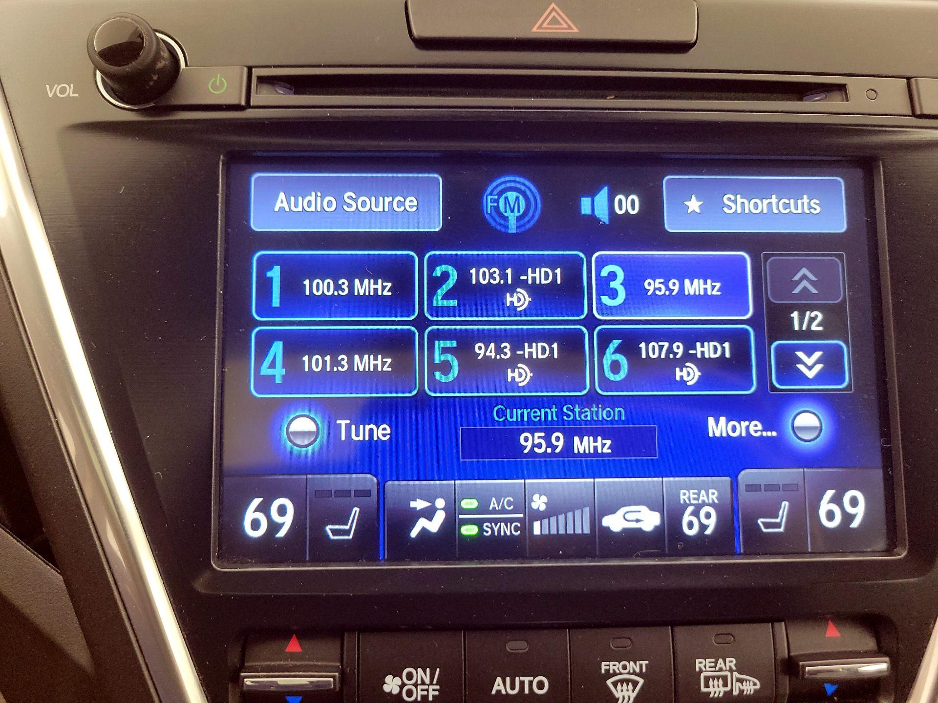 Thumbnail: 2014 Acura MDX - 16