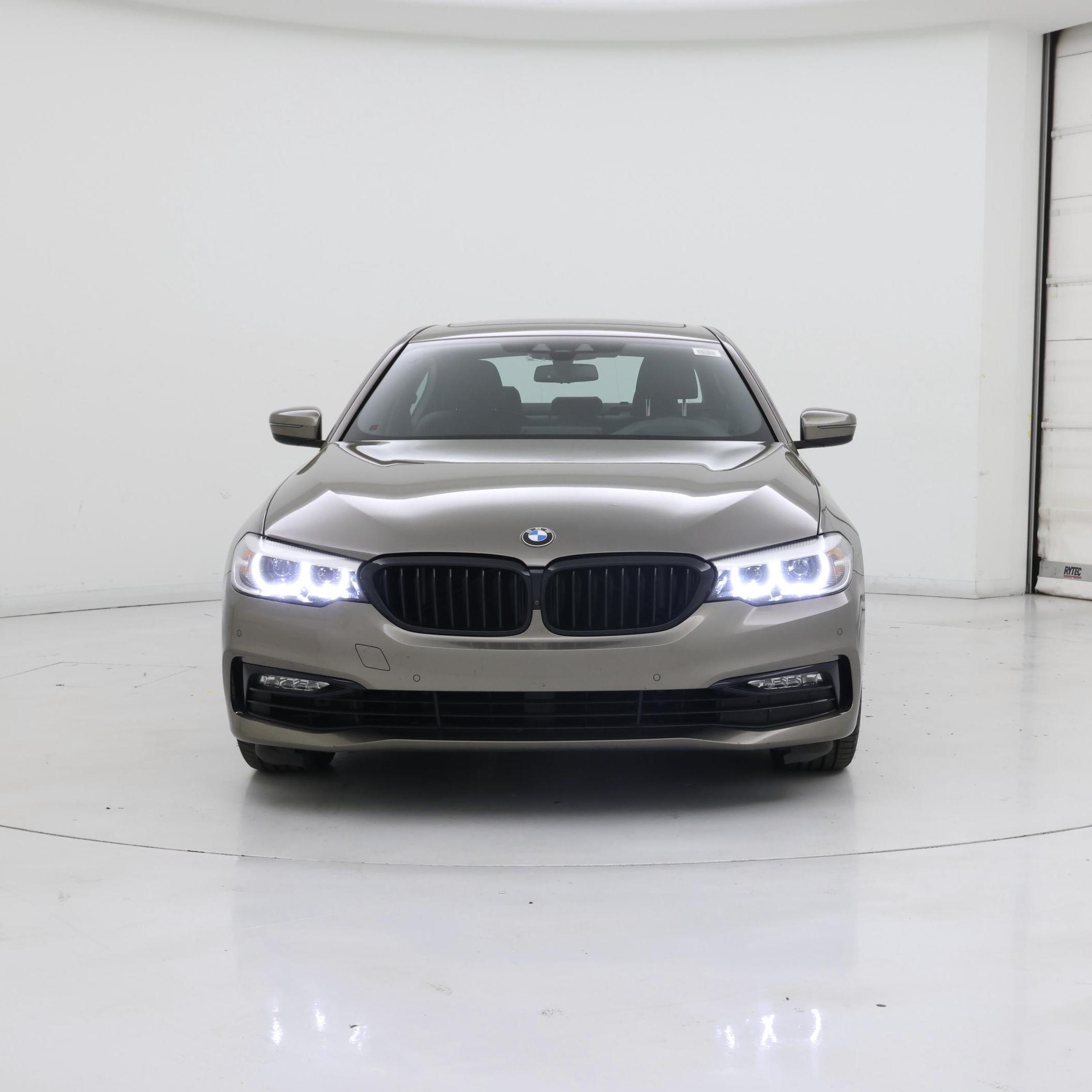 Thumbnail: 2018 BMW 5 Series - 5