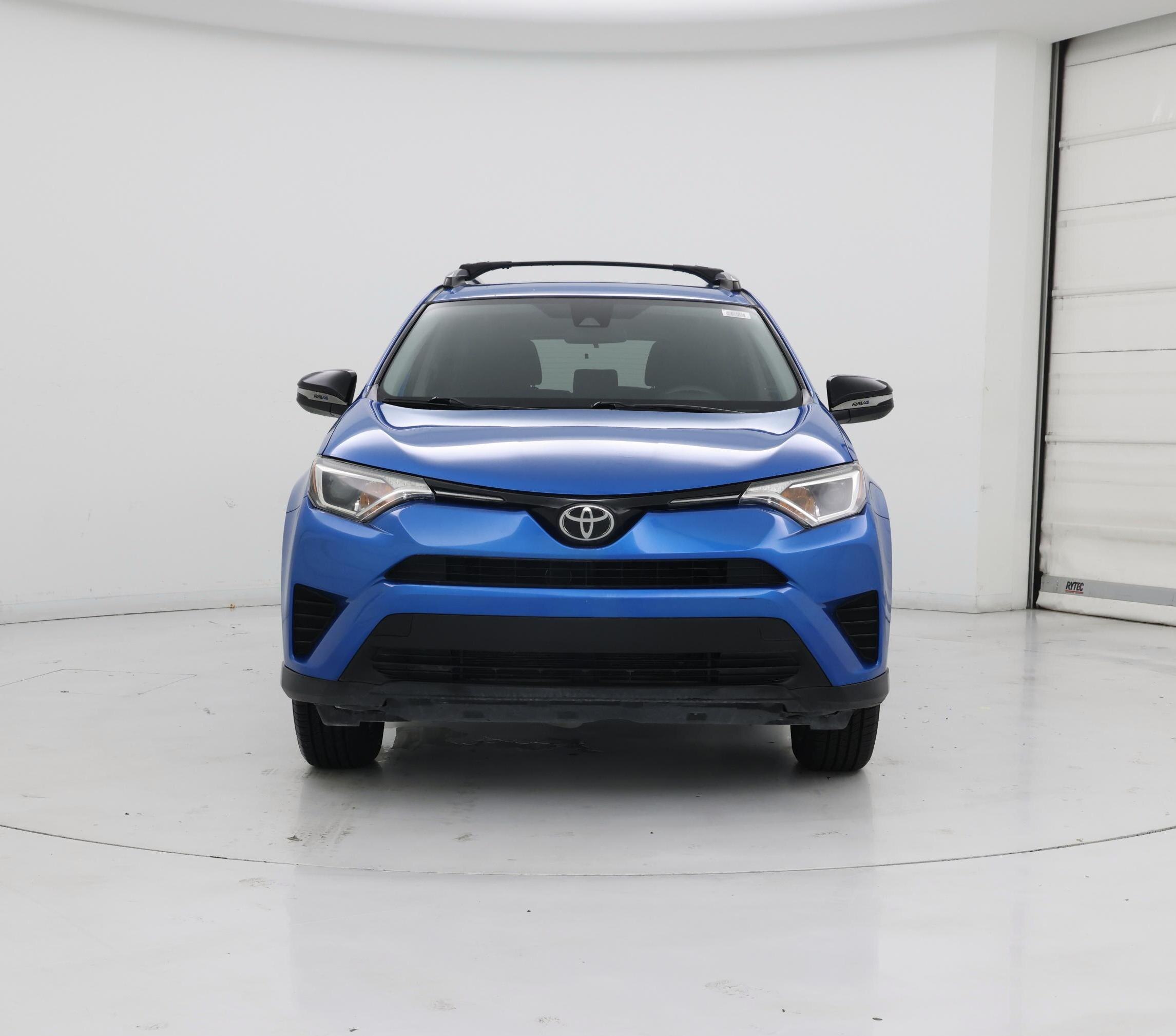 Thumbnail: 2017 Toyota RAV4 - 5