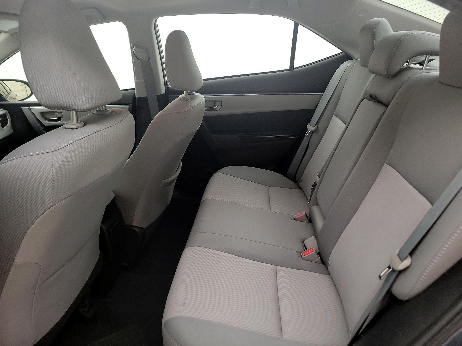 Thumbnail: 2015 Toyota Corolla - 19