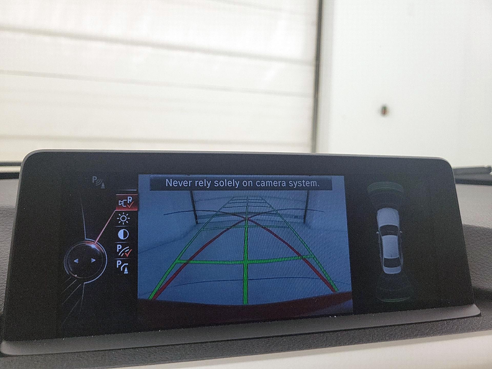 Thumbnail: 2015 BMW 3 Series - 13