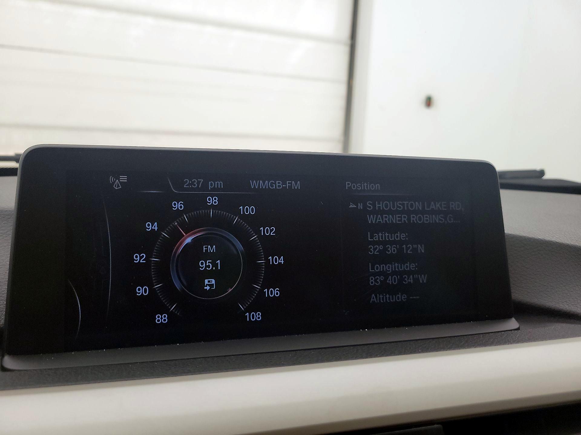 Thumbnail: 2015 BMW 3 Series - 14