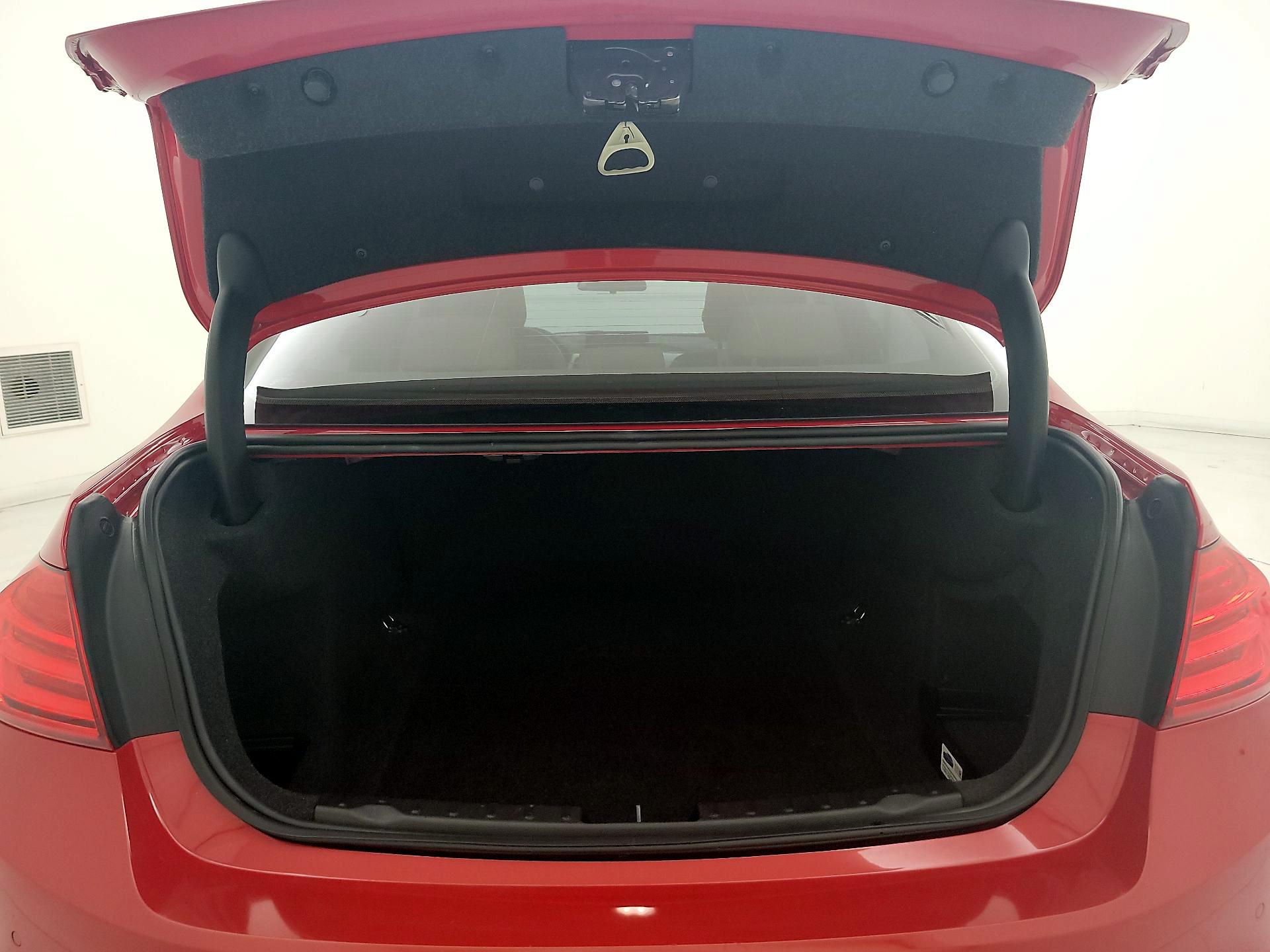 Thumbnail: 2015 BMW 3 Series - 20