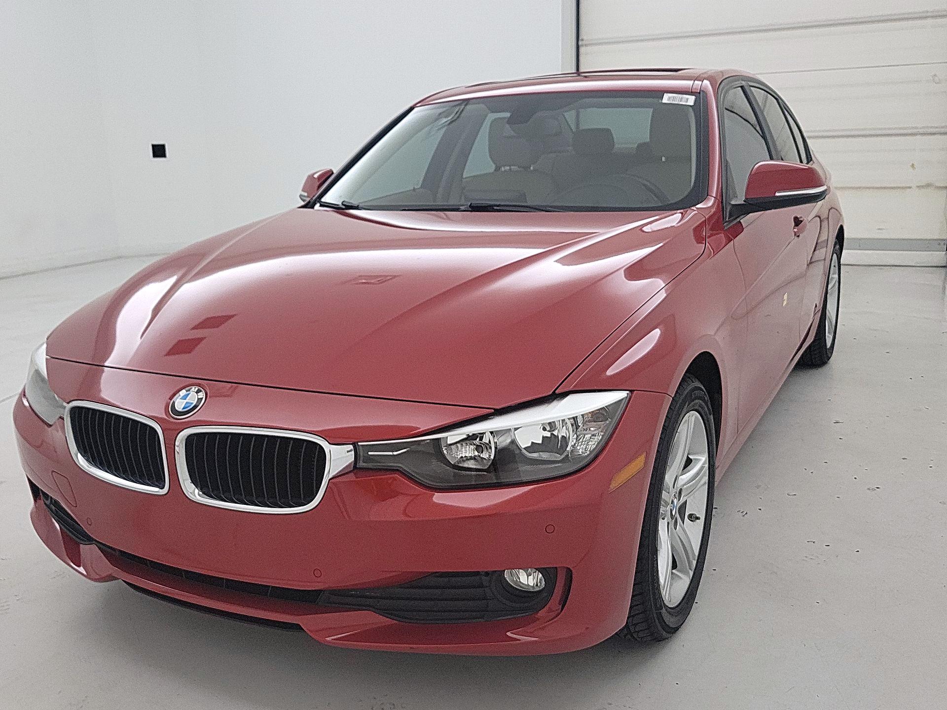 Thumbnail: 2015 BMW 3 Series - 3