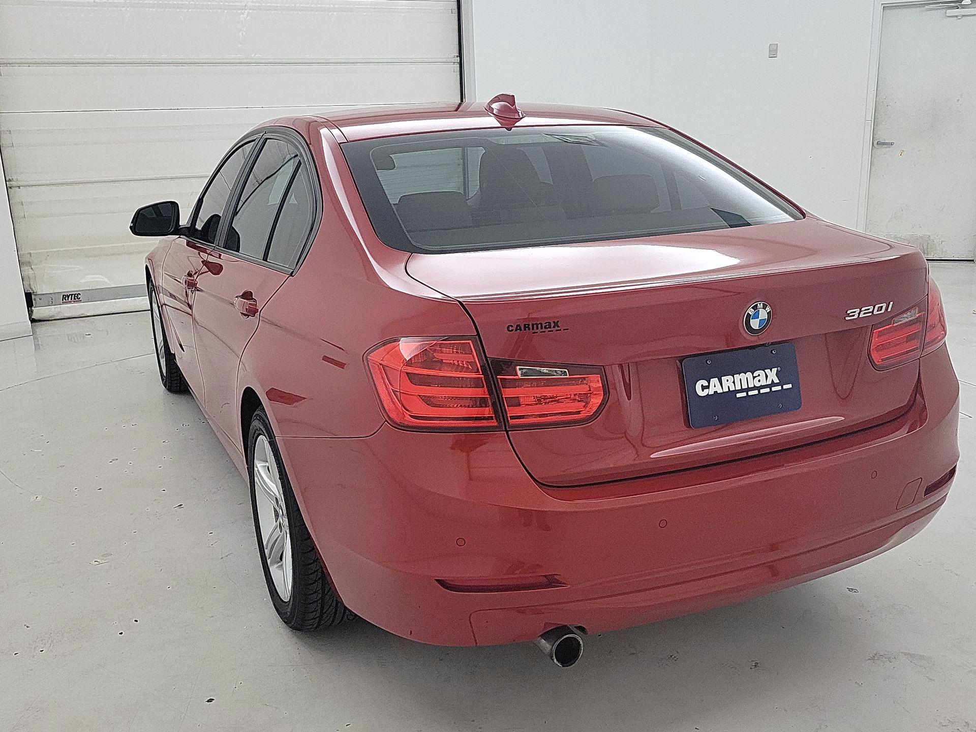 Thumbnail: 2015 BMW 3 Series - 7