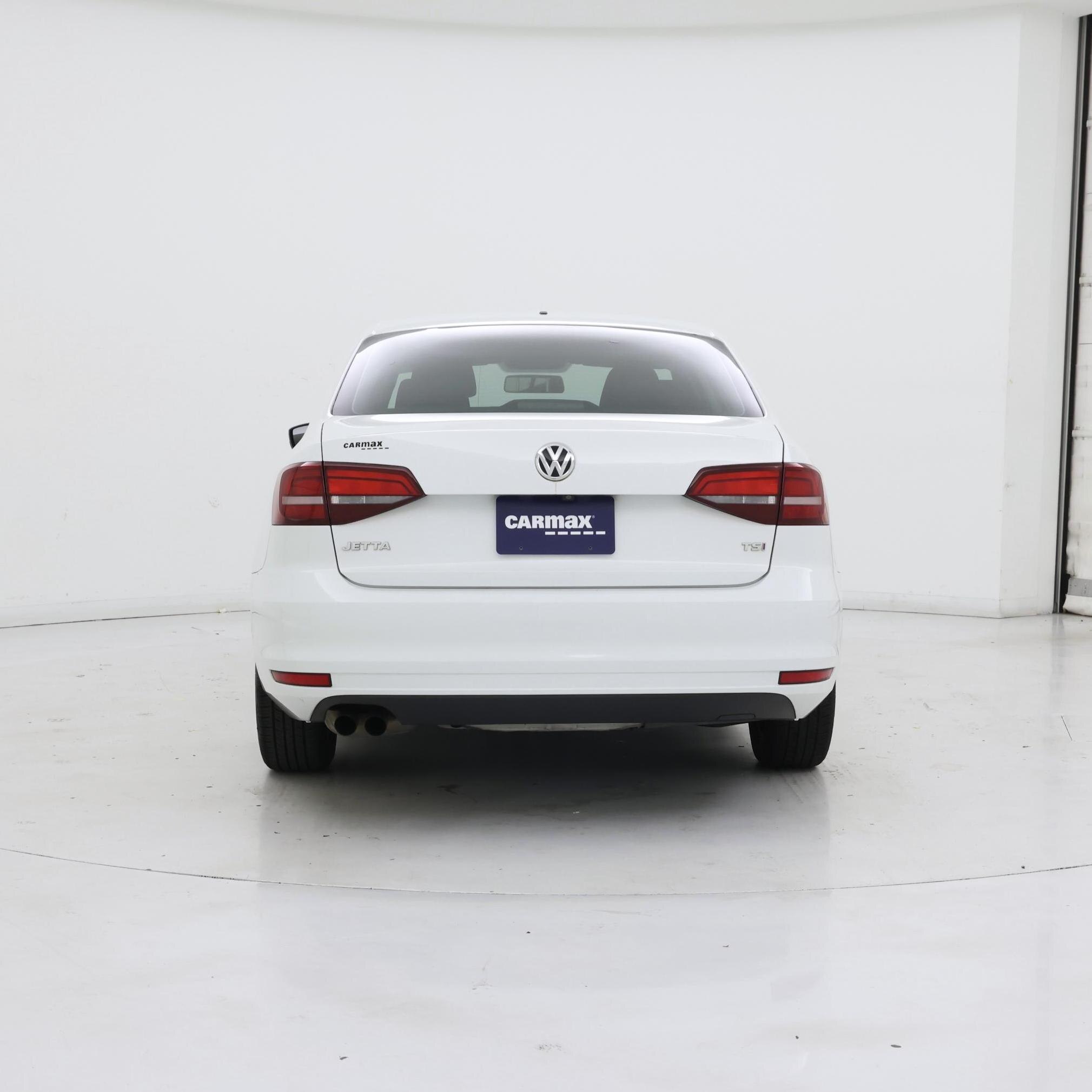 Thumbnail: 2017 Volkswagen Jetta - 6