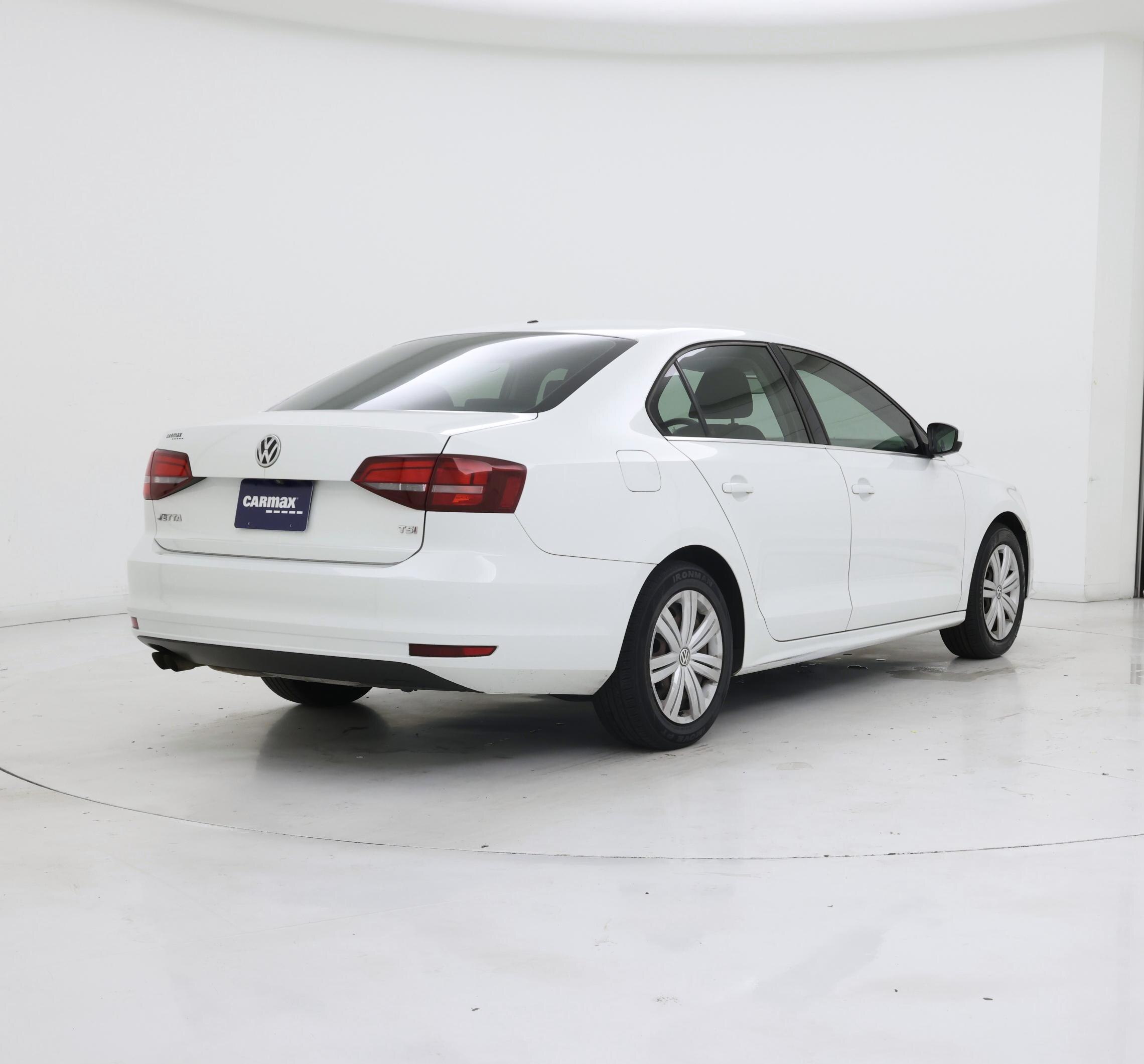 Thumbnail: 2017 Volkswagen Jetta - 8