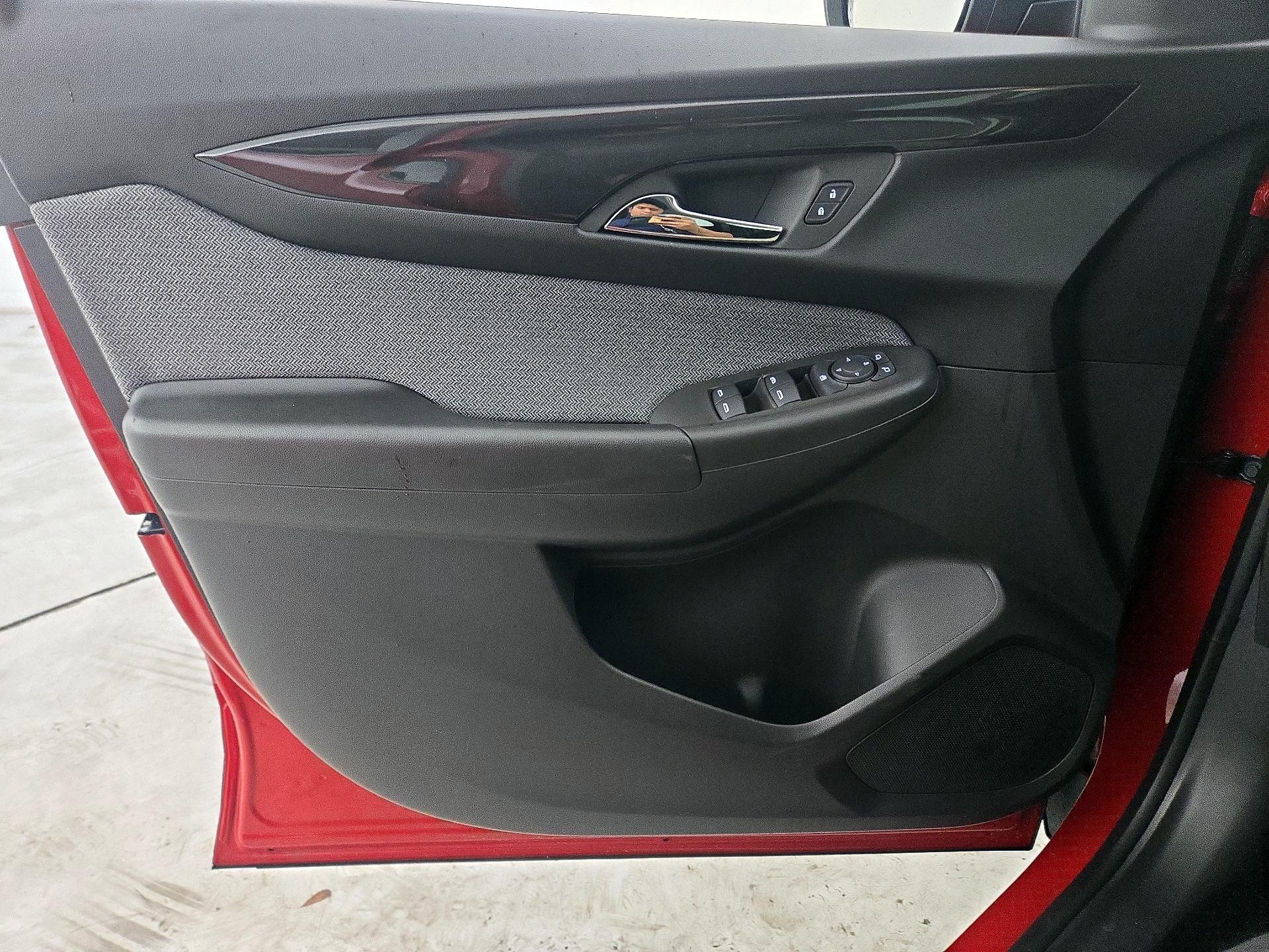 Thumbnail: 2026 Chevrolet TrailBlazer - 12