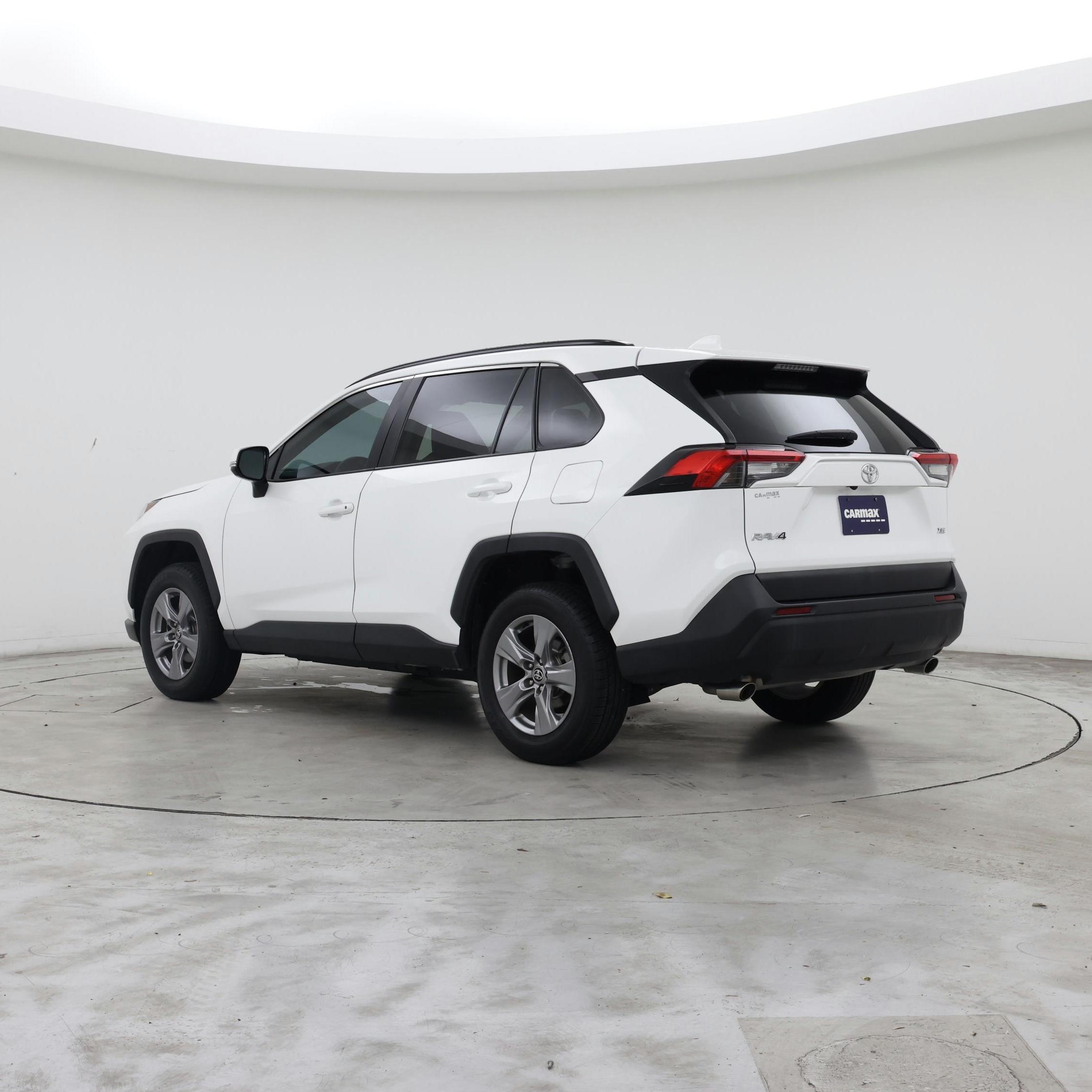 Thumbnail: 2022 Toyota RAV4 - 2
