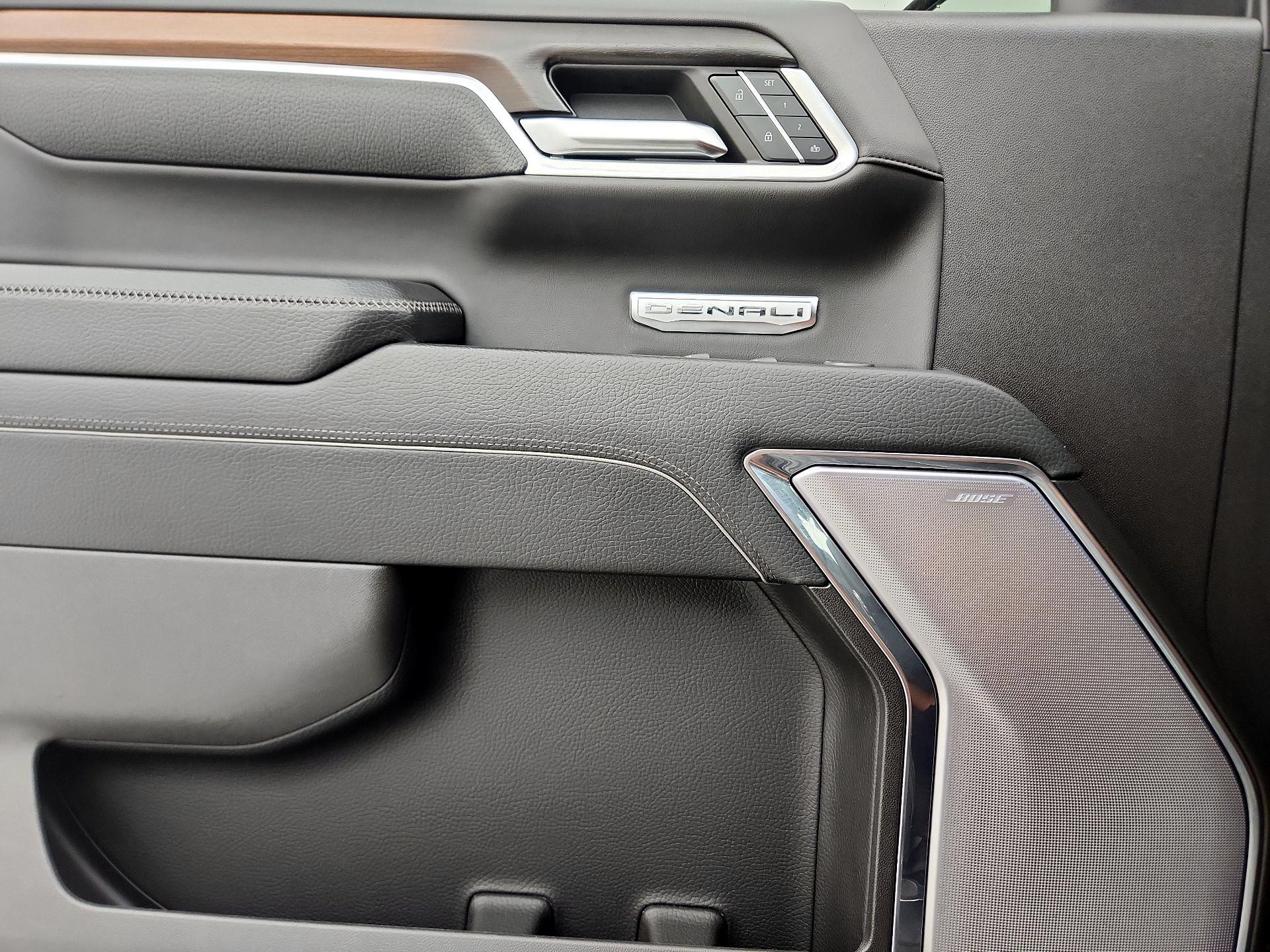 Thumbnail: 2024 GMC Sierra 1500 - 12