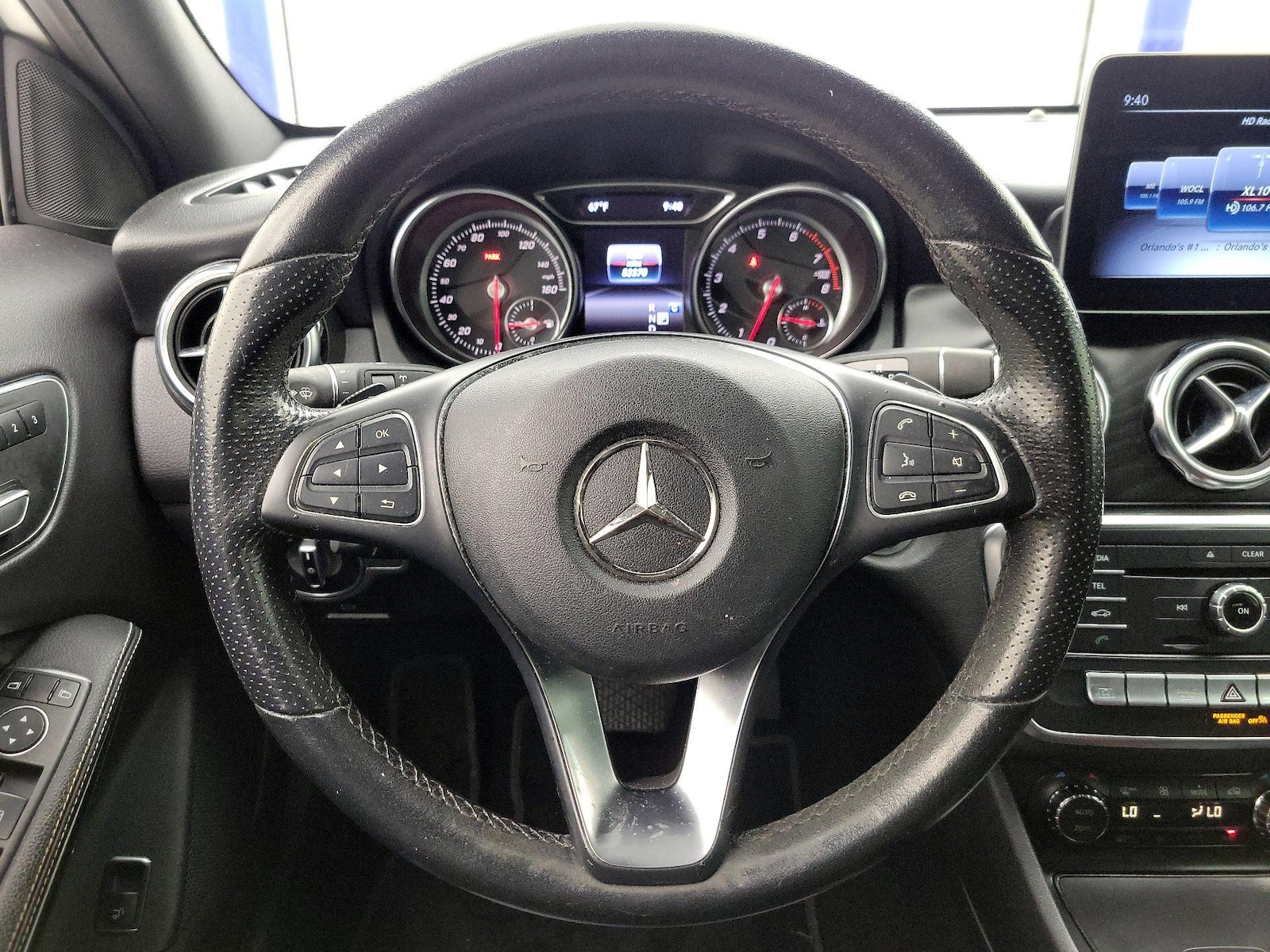 2019 Mercedes-Benz GLA-Class GLA250 - Photo 11