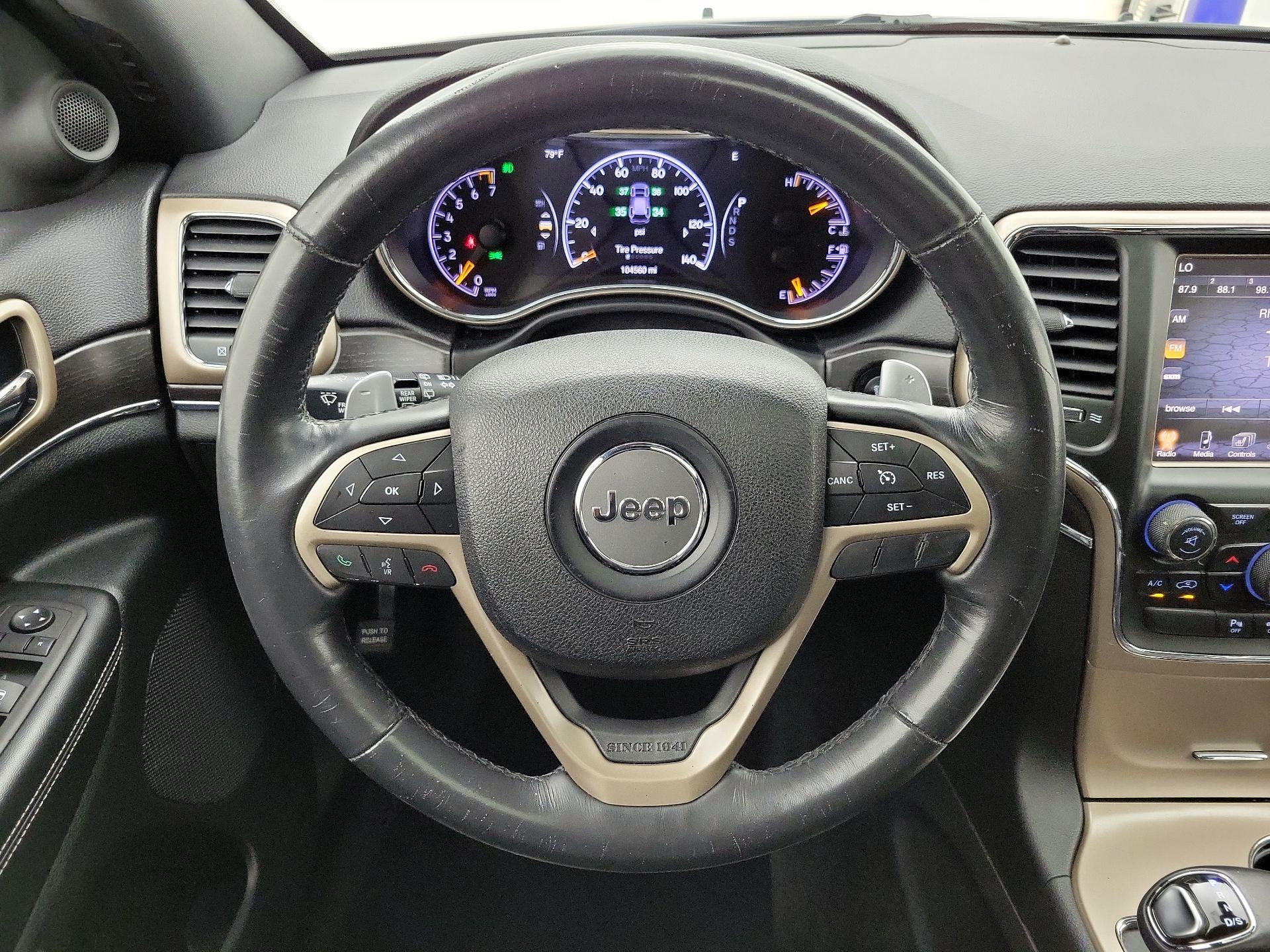 Thumbnail: 2015 Jeep Grand Cherokee - 10