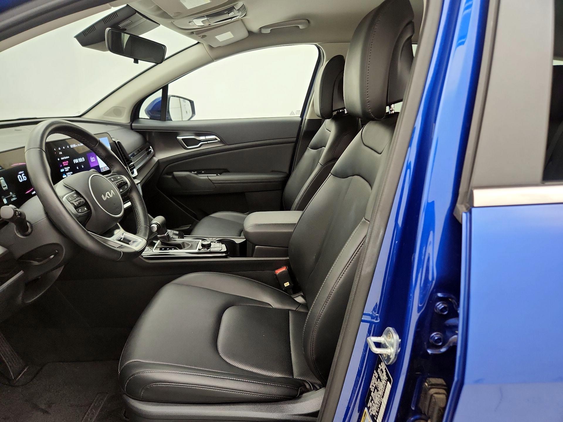 Thumbnail: 2023 Kia Sportage - 11