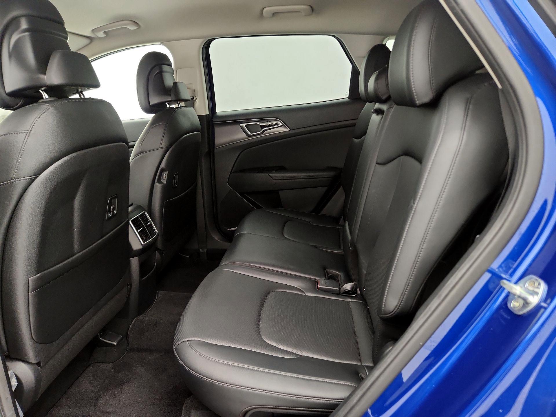 Thumbnail: 2023 Kia Sportage - 20