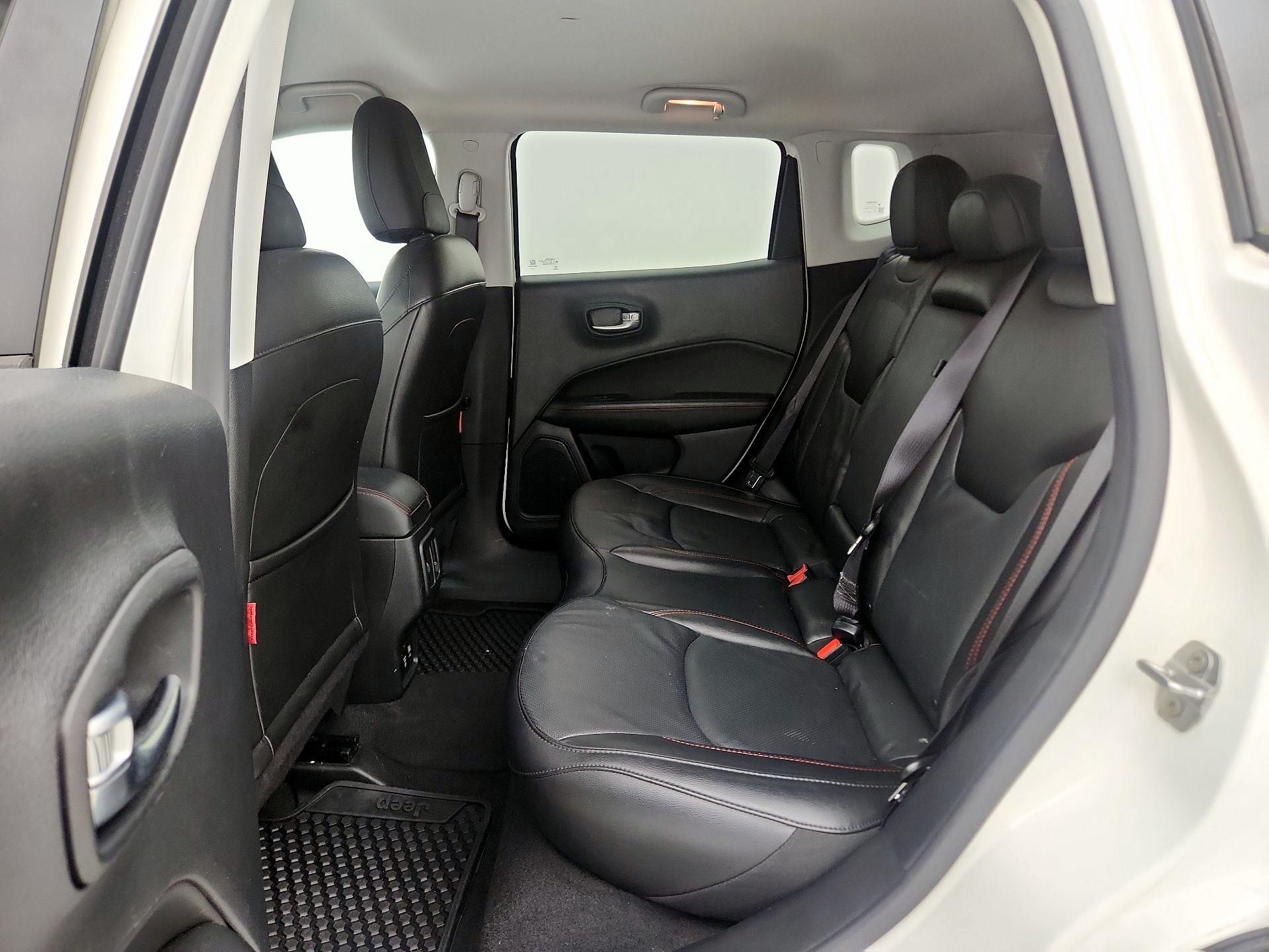 Thumbnail: 2021 Jeep Compass - 20