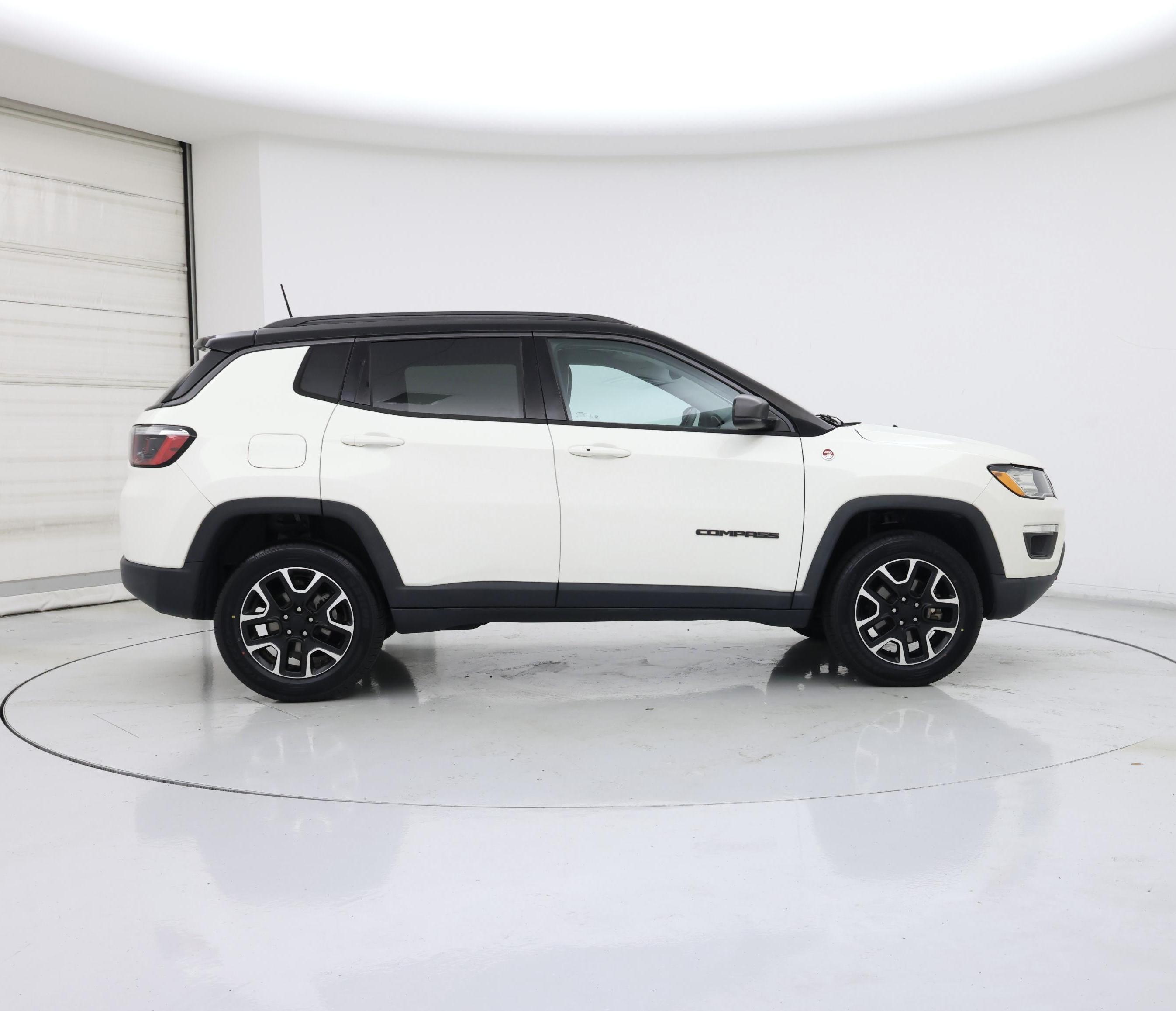 Thumbnail: 2021 Jeep Compass - 7
