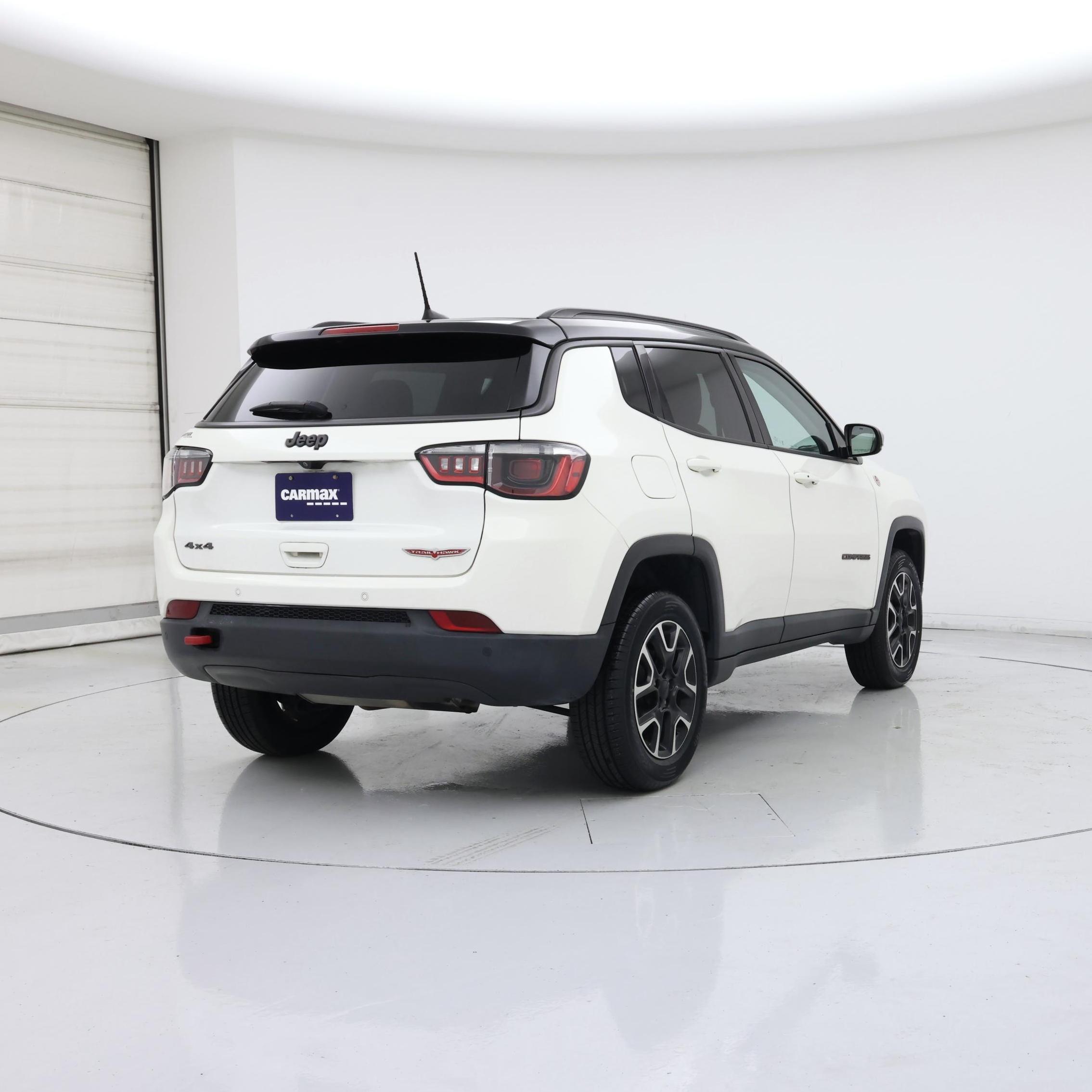 Thumbnail: 2021 Jeep Compass - 8