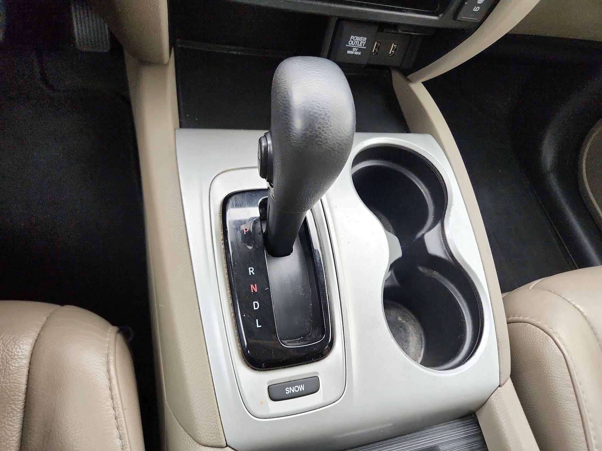 Thumbnail: 2018 Honda Pilot - 17