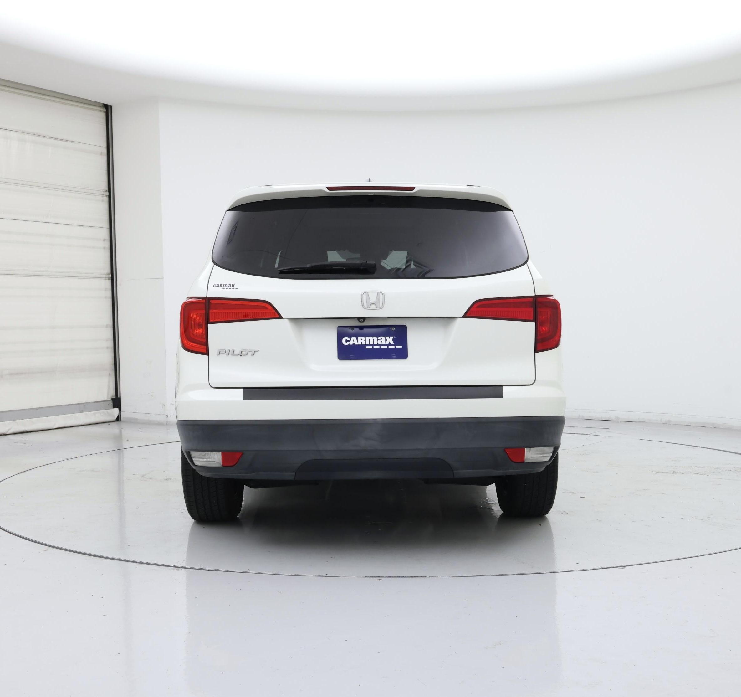 Thumbnail: 2018 Honda Pilot - 6