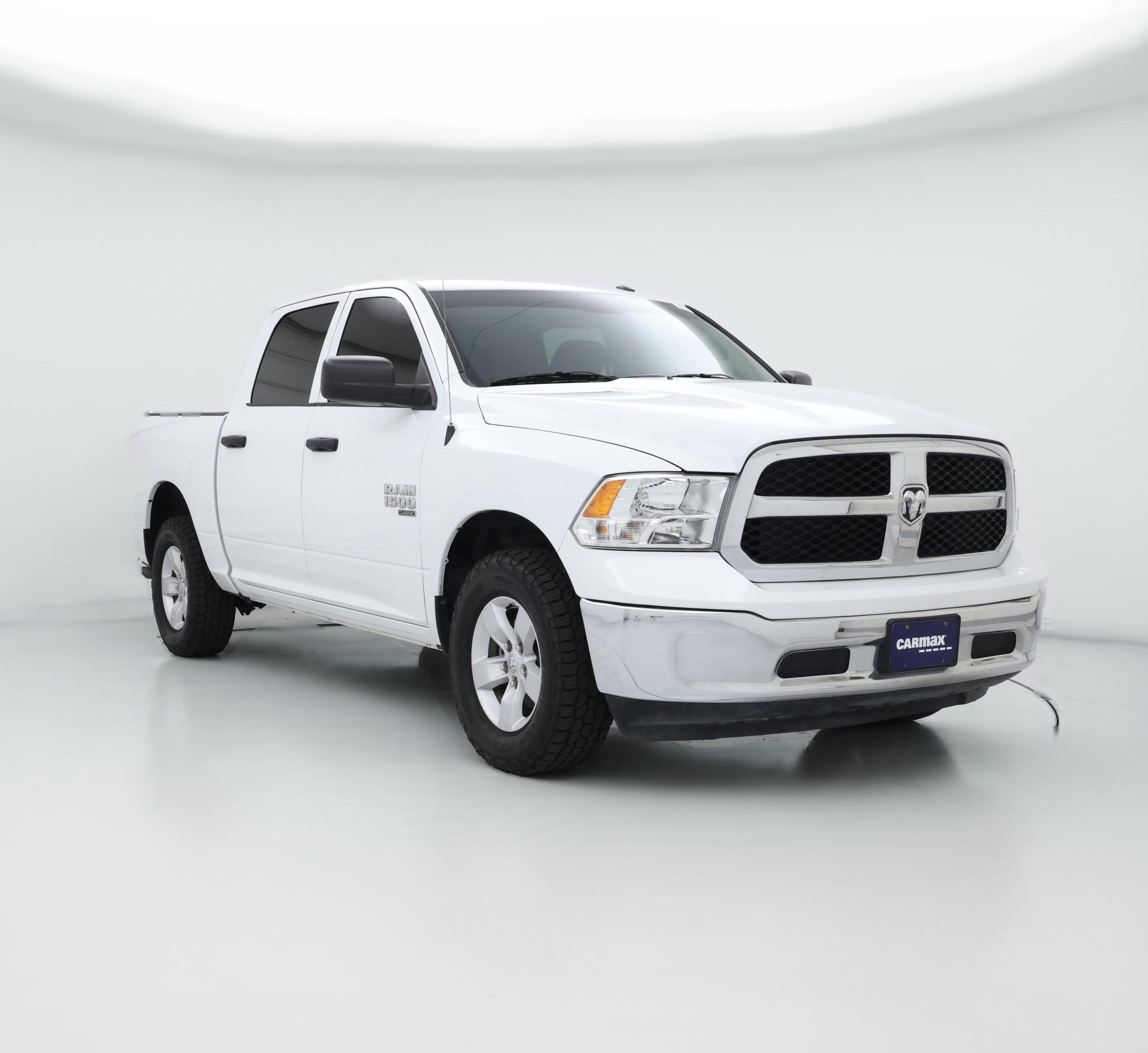 Thumbnail: 2022 RAM 1500 Classic - 1