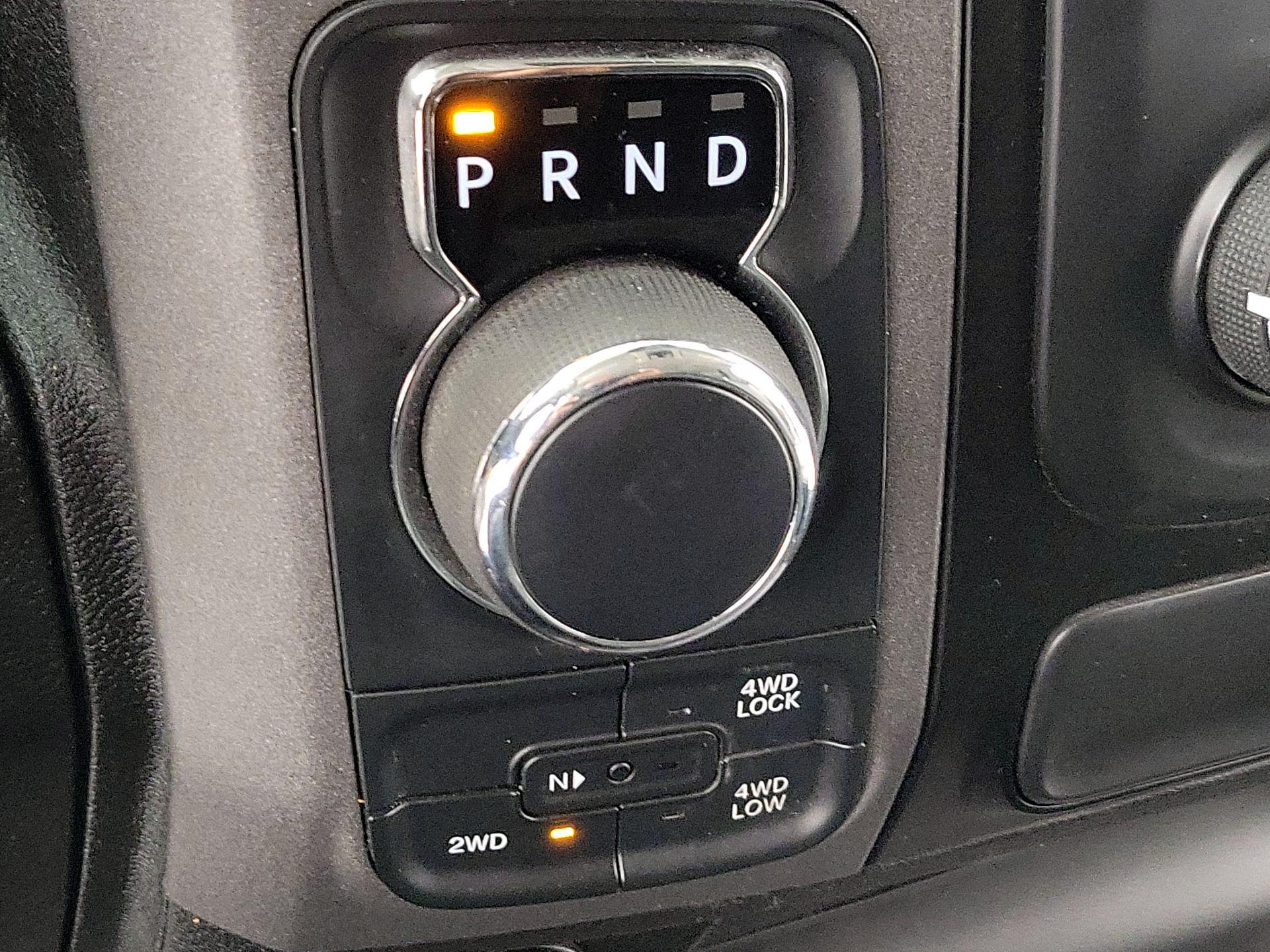 Thumbnail: 2022 RAM 1500 Classic - 17