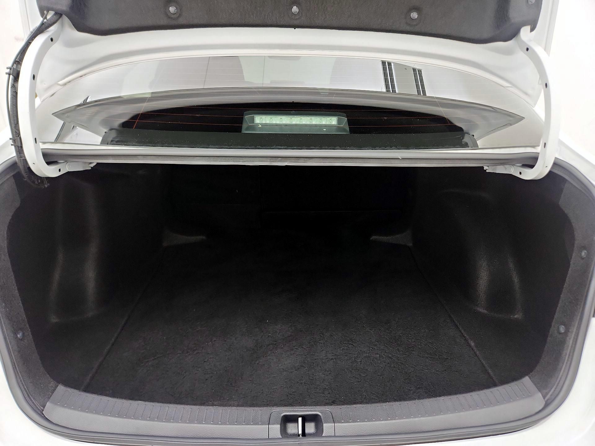 Thumbnail: 2024 Toyota Corolla - 20