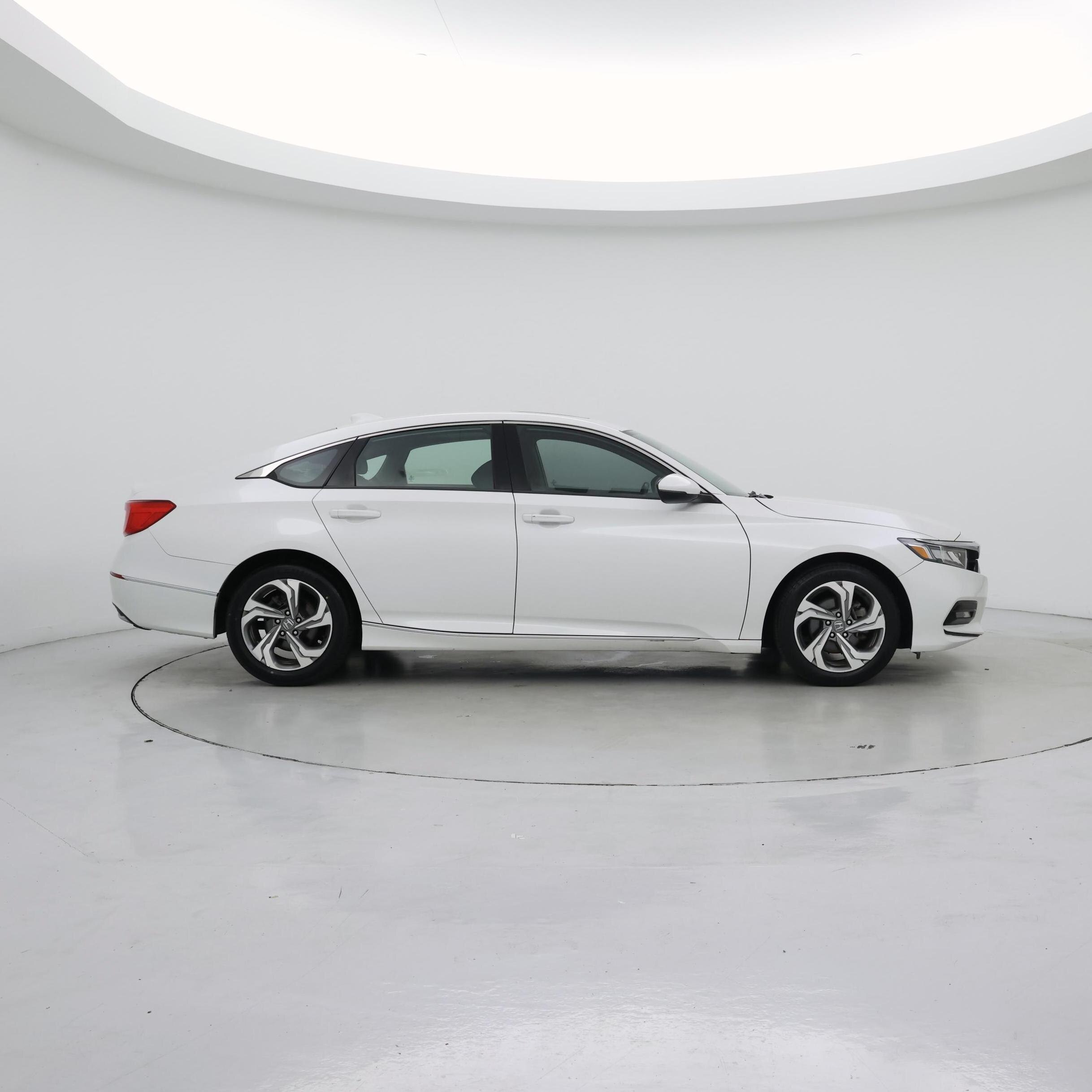 Thumbnail: 2018 Honda Accord - 7