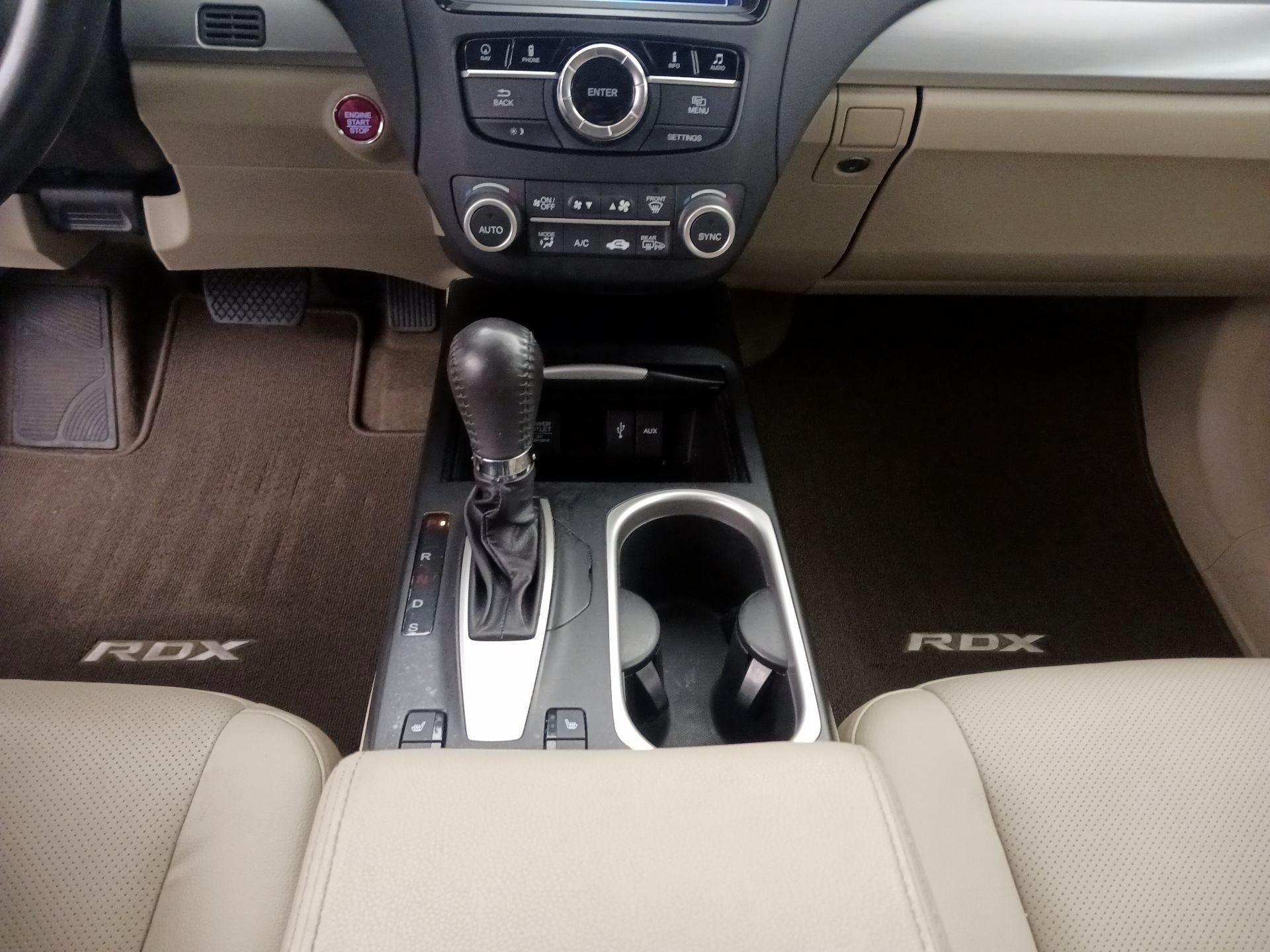 Thumbnail: 2016 Acura RDX - 18