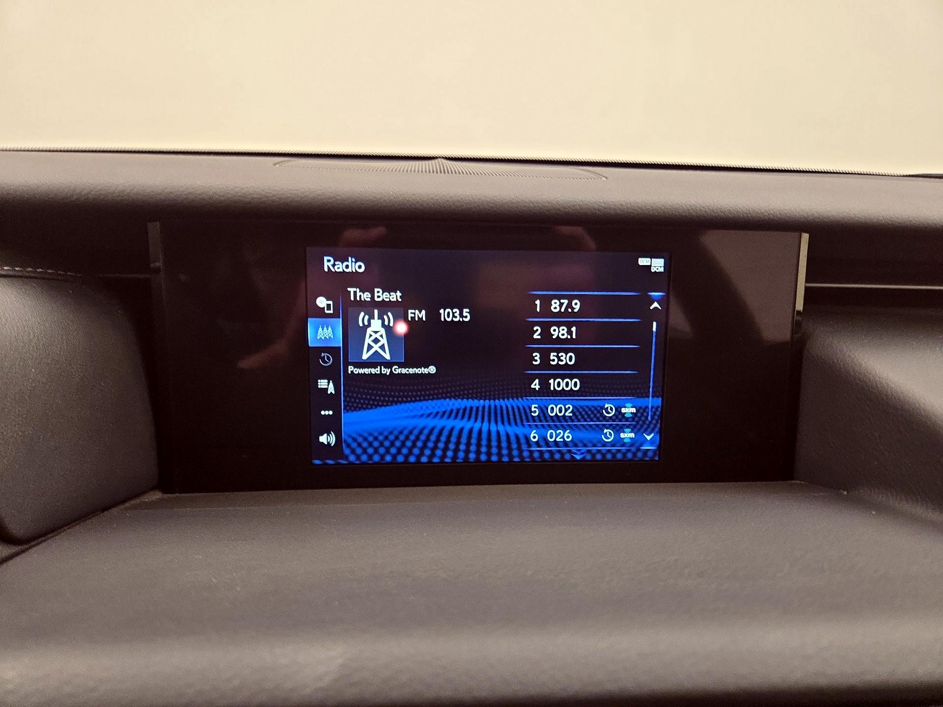 Thumbnail: 2022 Lexus RC - 15