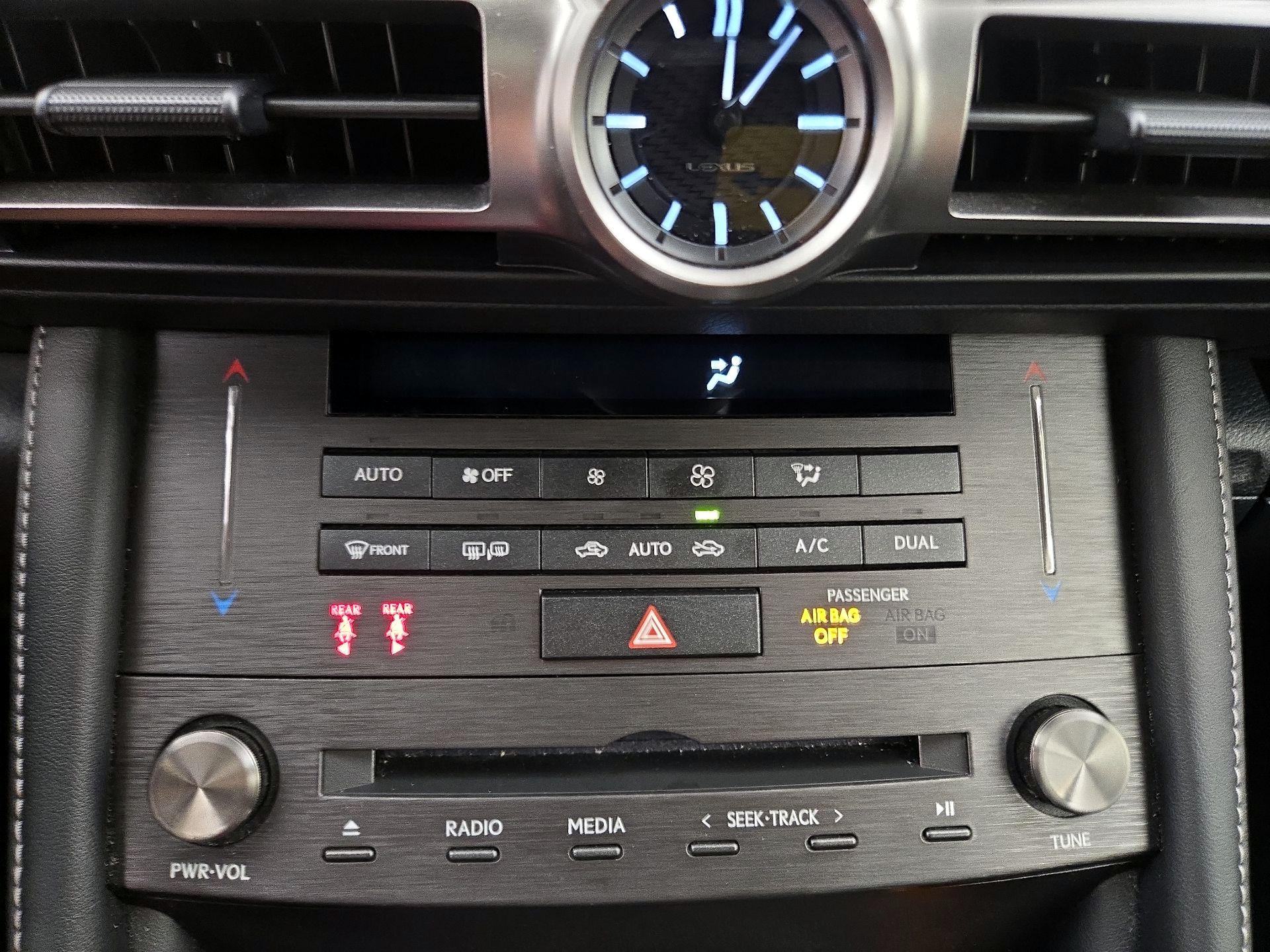 Thumbnail: 2022 Lexus RC - 16