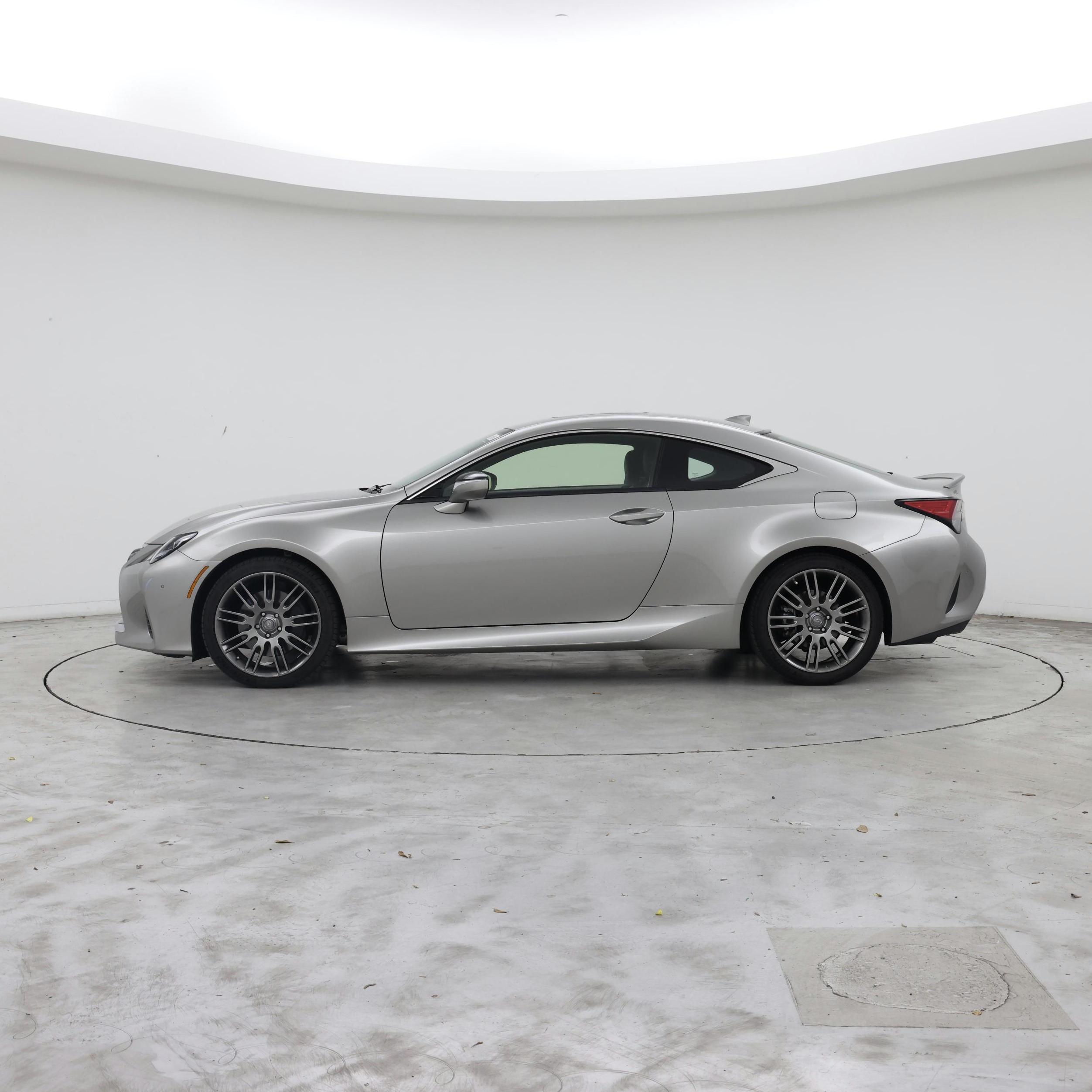 Thumbnail: 2022 Lexus RC - 3