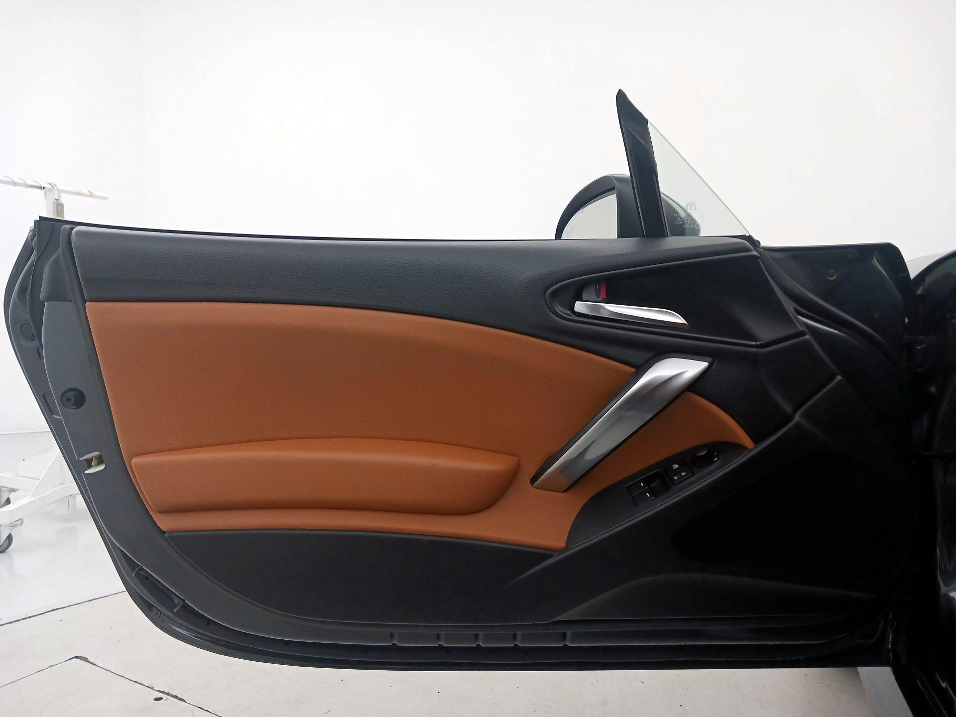 Thumbnail: 2019 Fiat 124 Spider - 12