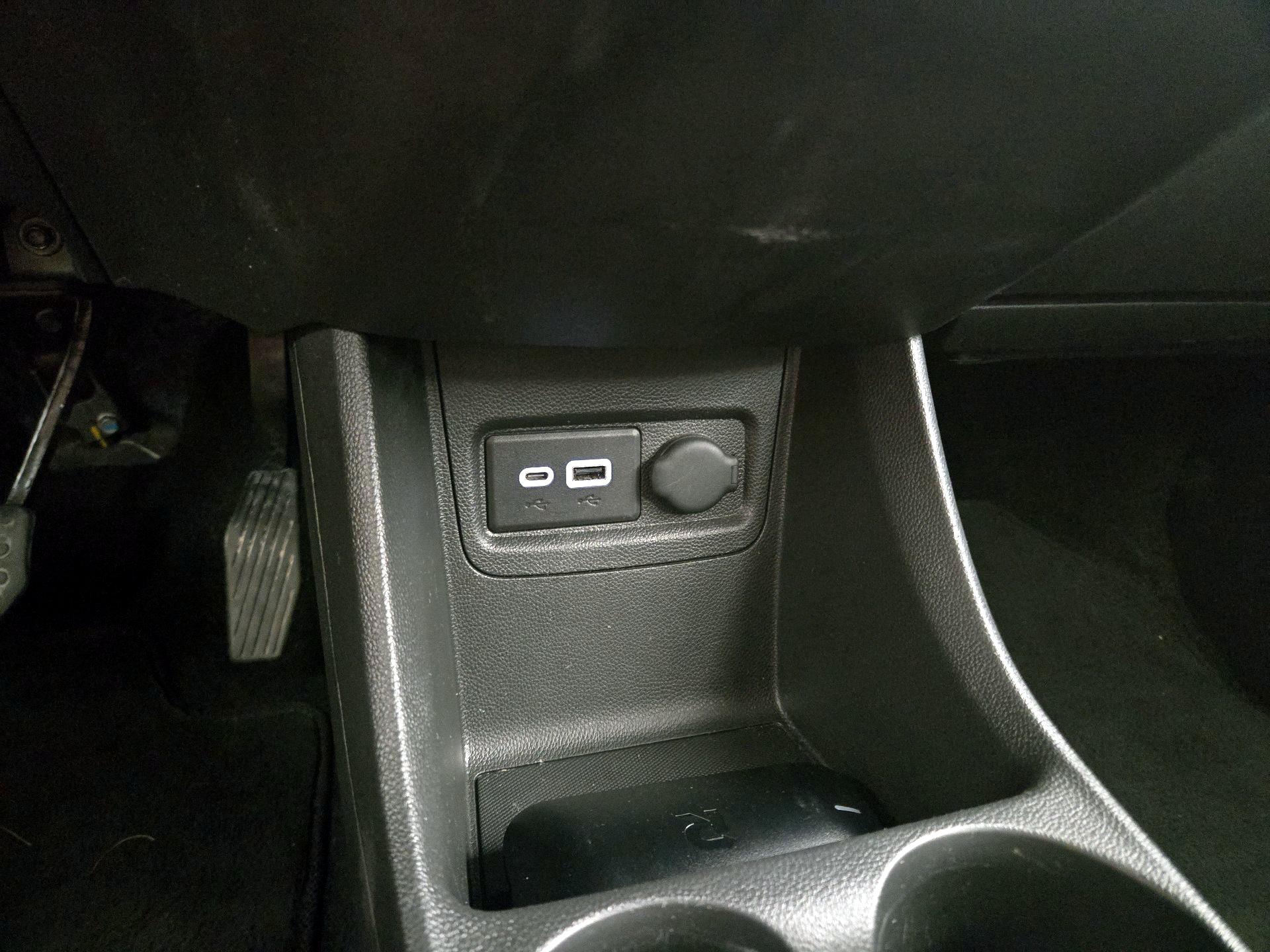 Thumbnail: 2022 Chevrolet Spark - 18