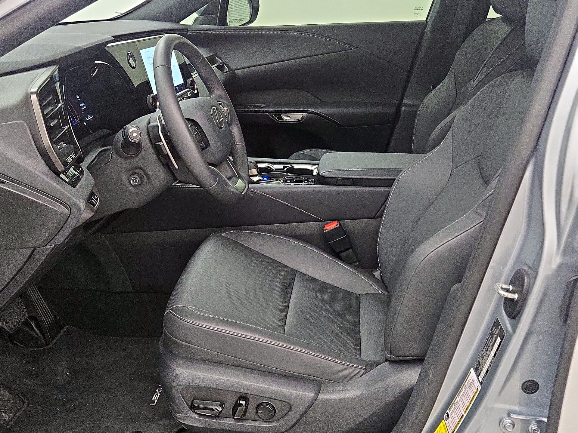 Thumbnail: 2025 Lexus RX - 11