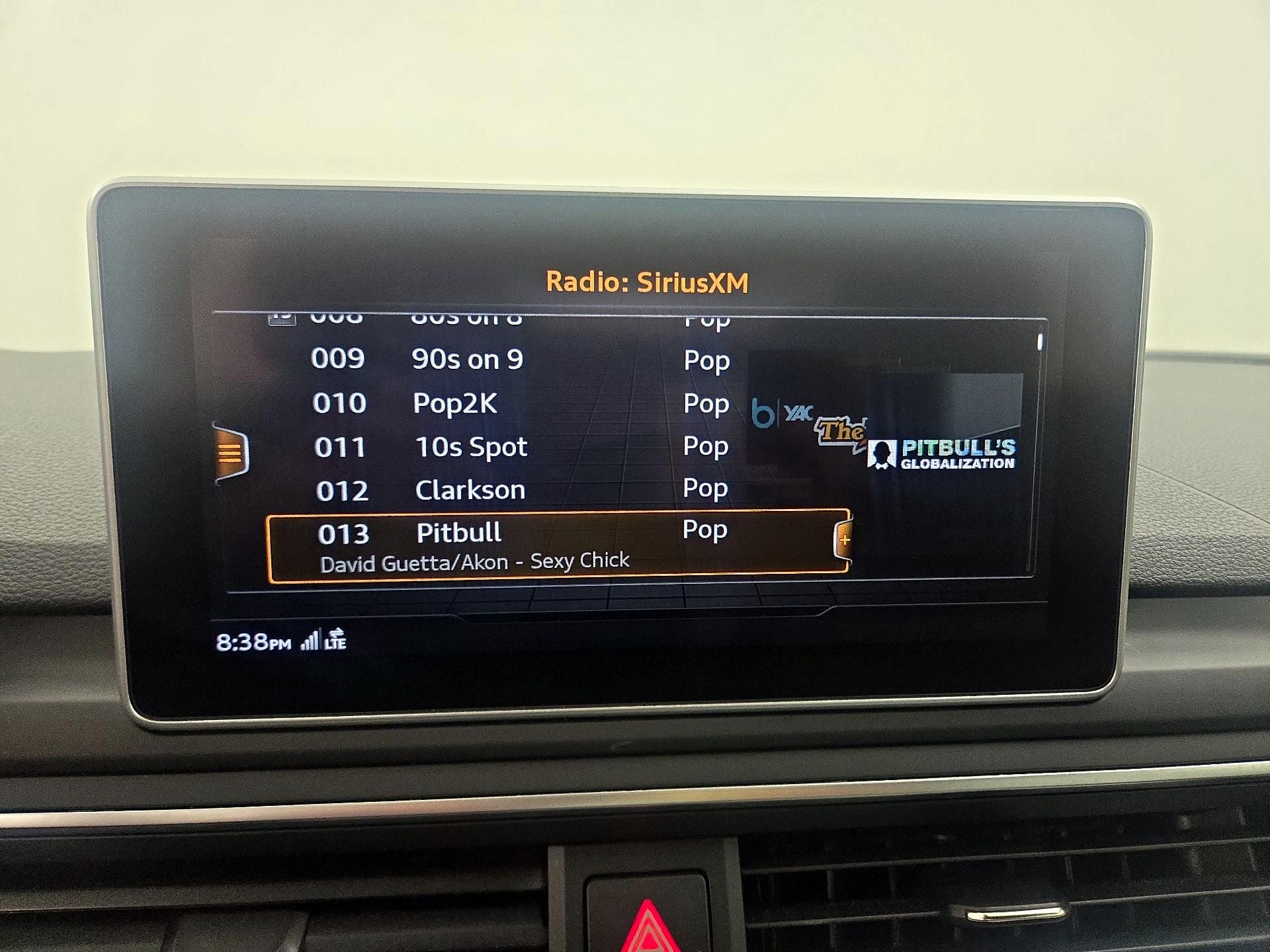 Thumbnail: 2019 Audi A4 - 16